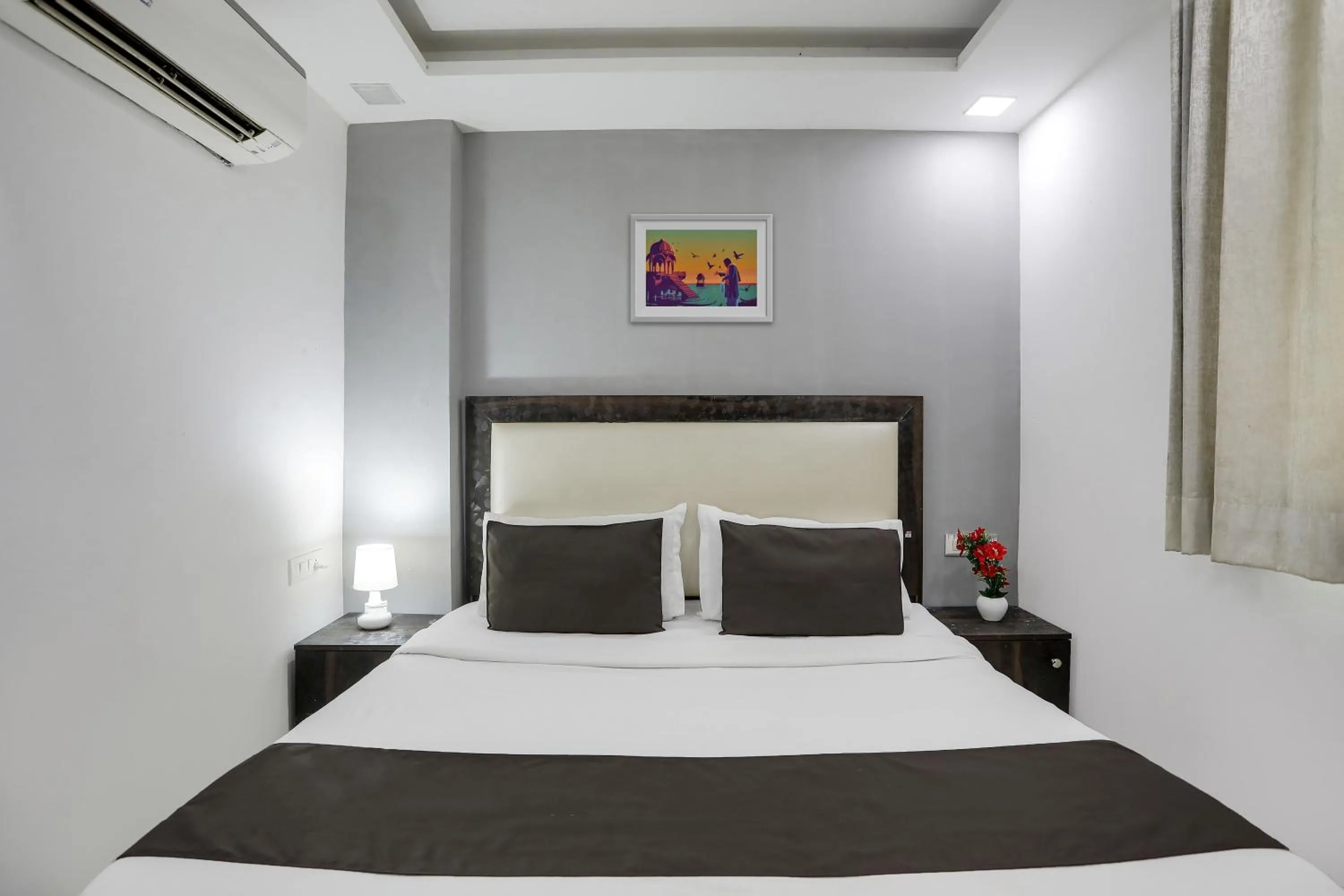 Bed in Super Hotel O Mannat Near Lotus Temple