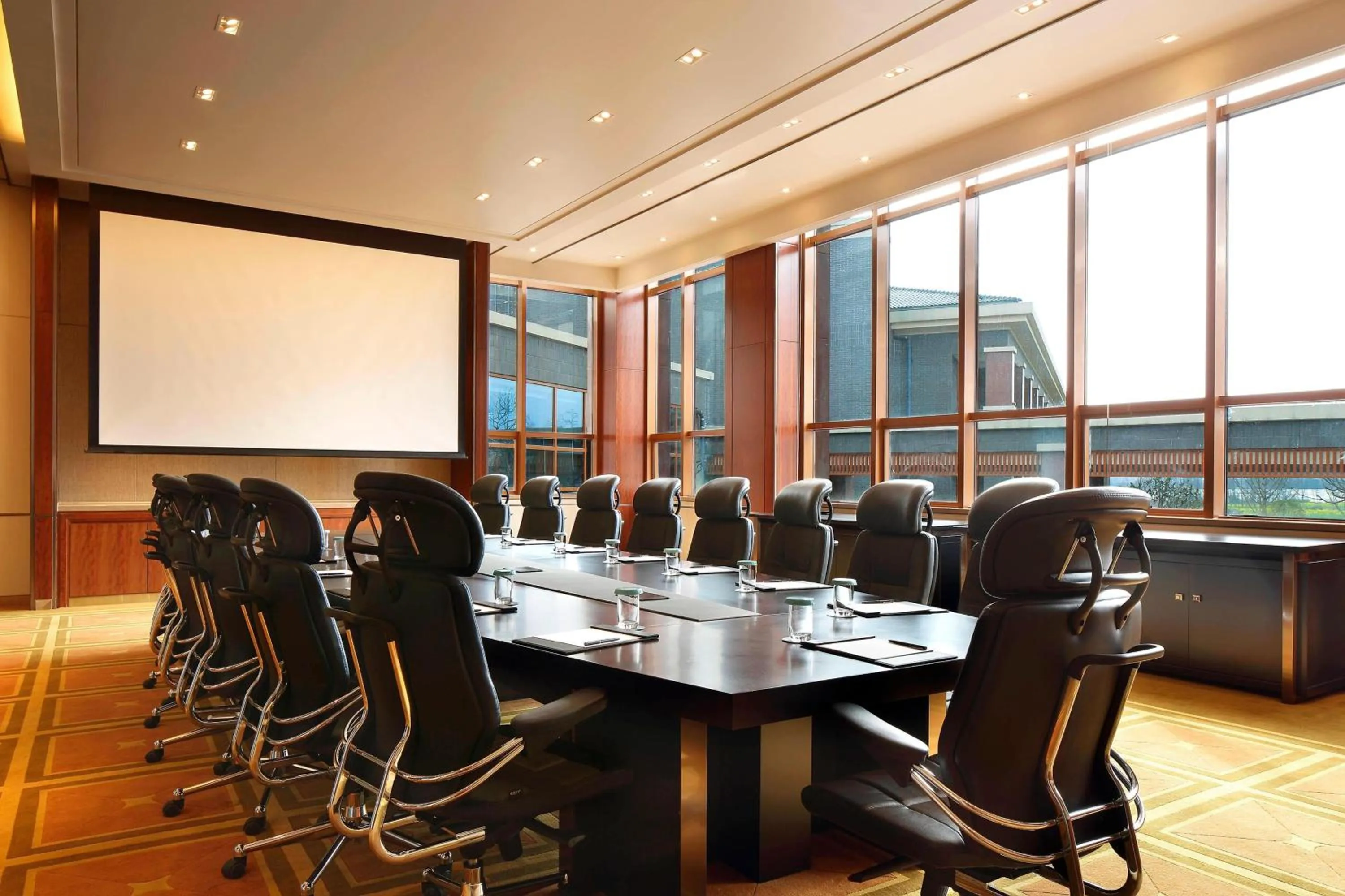 Meeting/conference room in Four Points by Sheraton Chengdu, Anren