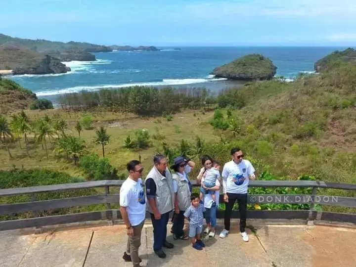 Villa with Sea View in Desa Limasan Resort Villa with Sea View in Desa Limasan Resort