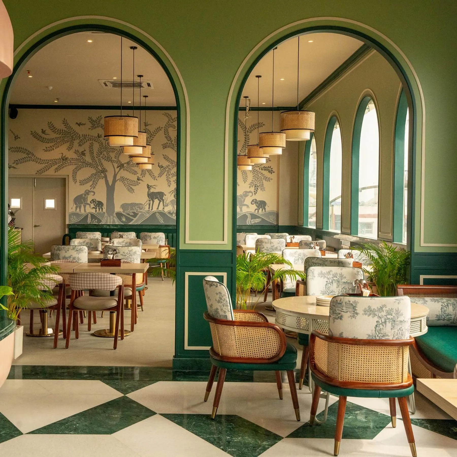 Restaurant/places to eat in Mango Hotels Prangan