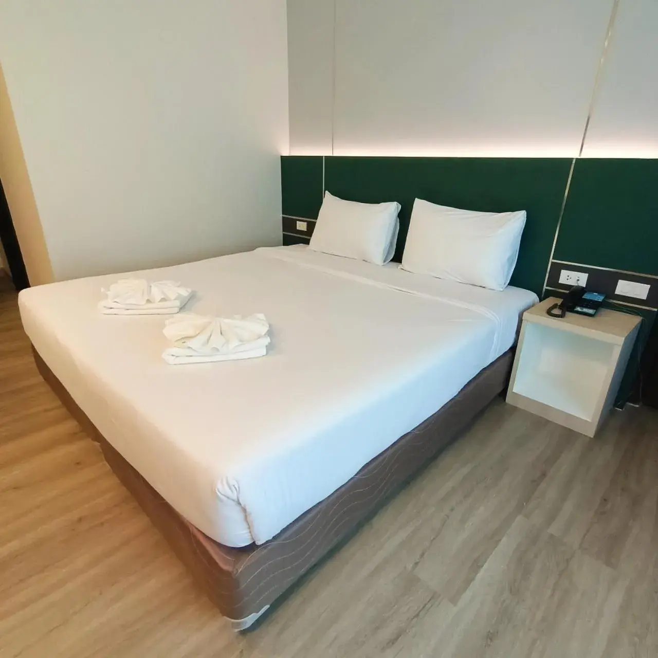 Bed in Mayflower Grande Hotel Phitsanulok Bed in Mayflower Grande Hotel Phitsanulok