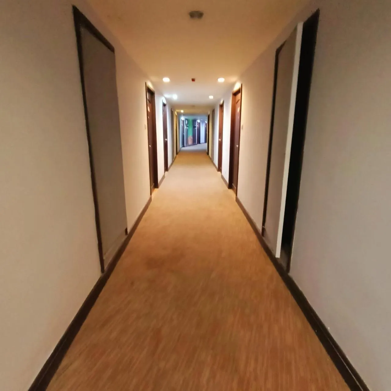 Property building in Mayflower Grande Hotel Phitsanulok