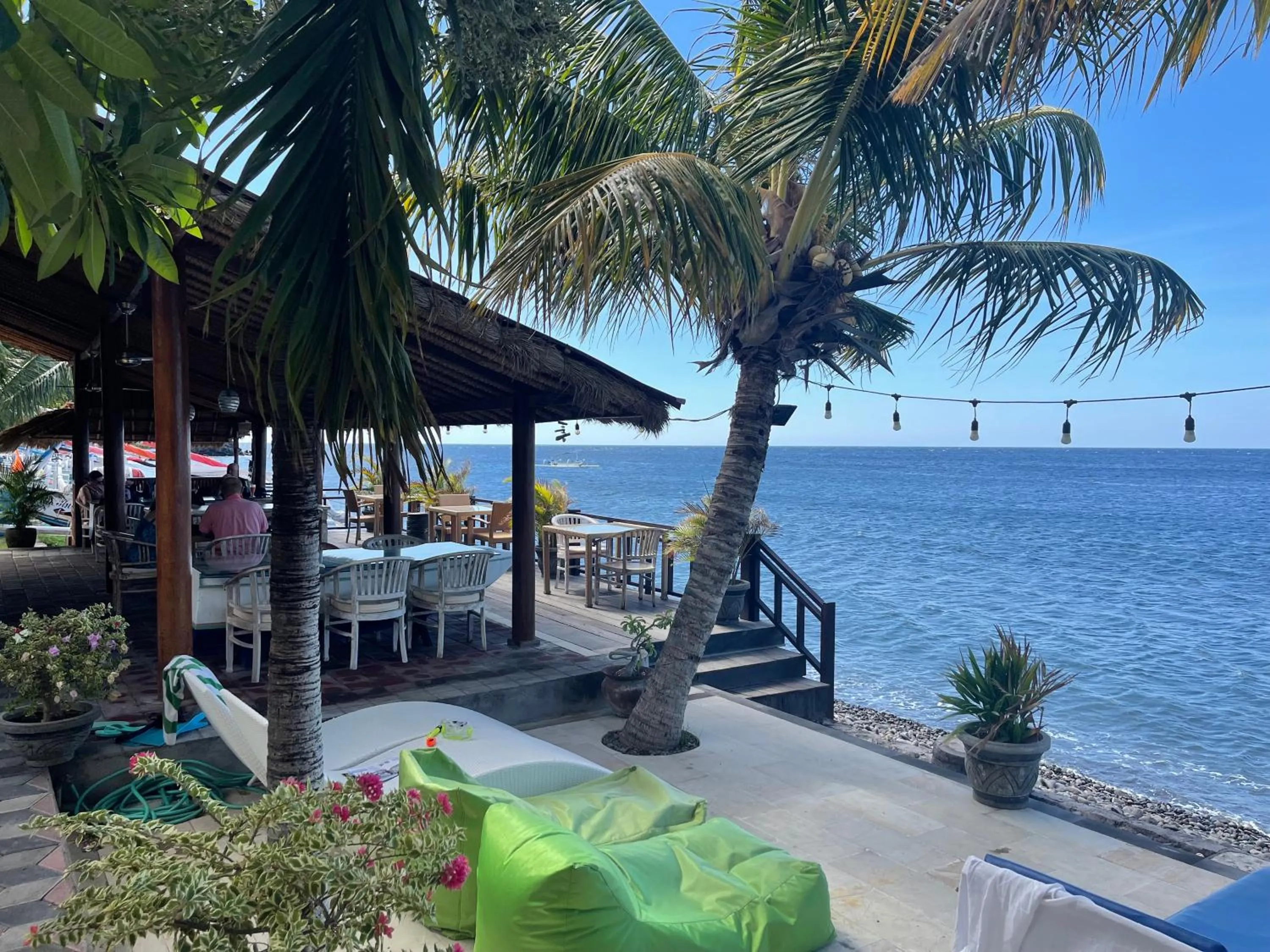 Restaurant/places to eat in Nalini Resort