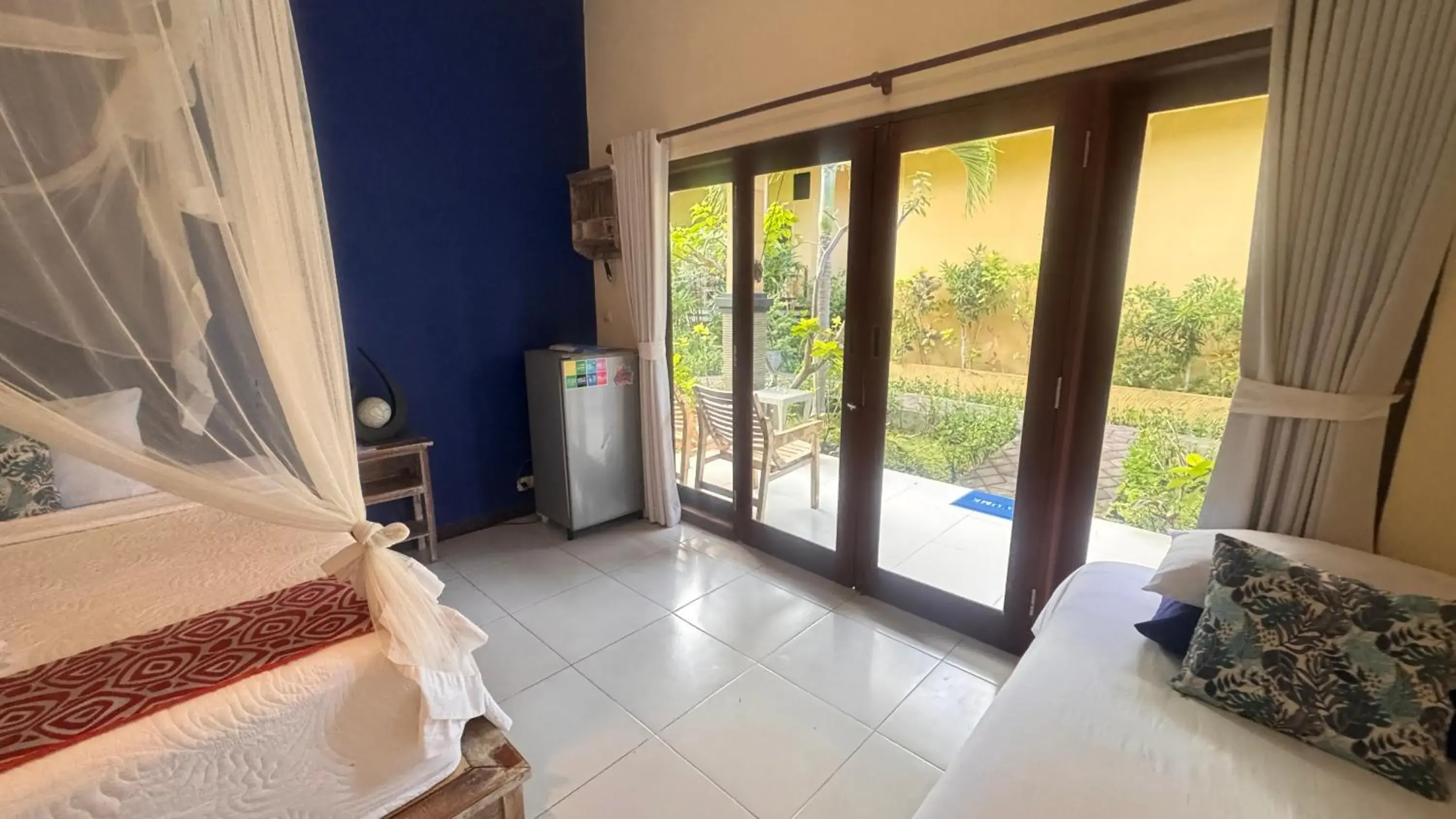 Patio, Bed in Nalini Resort Patio, Bed in Nalini Resort