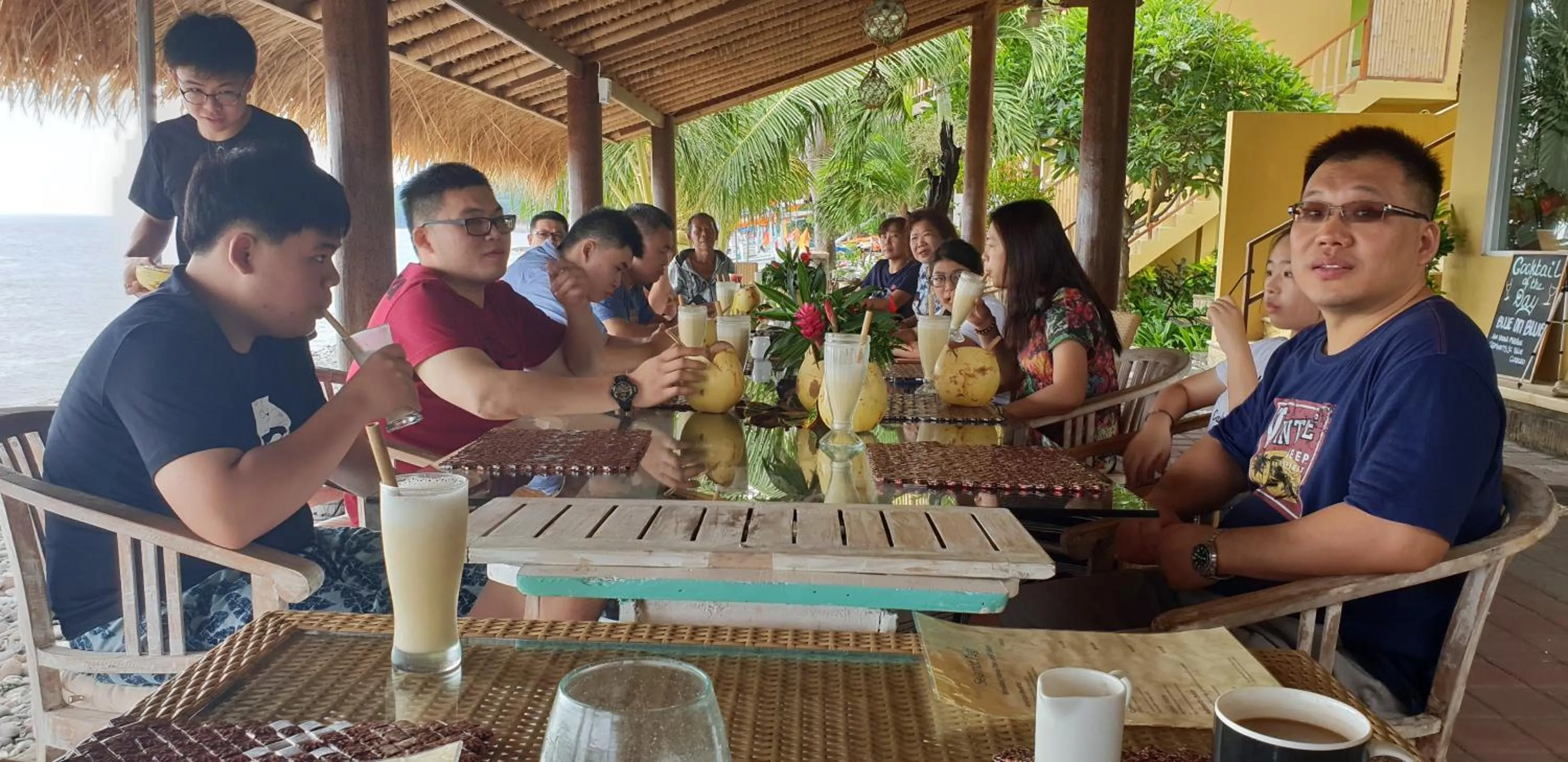 Restaurant/places to eat in Nalini Resort