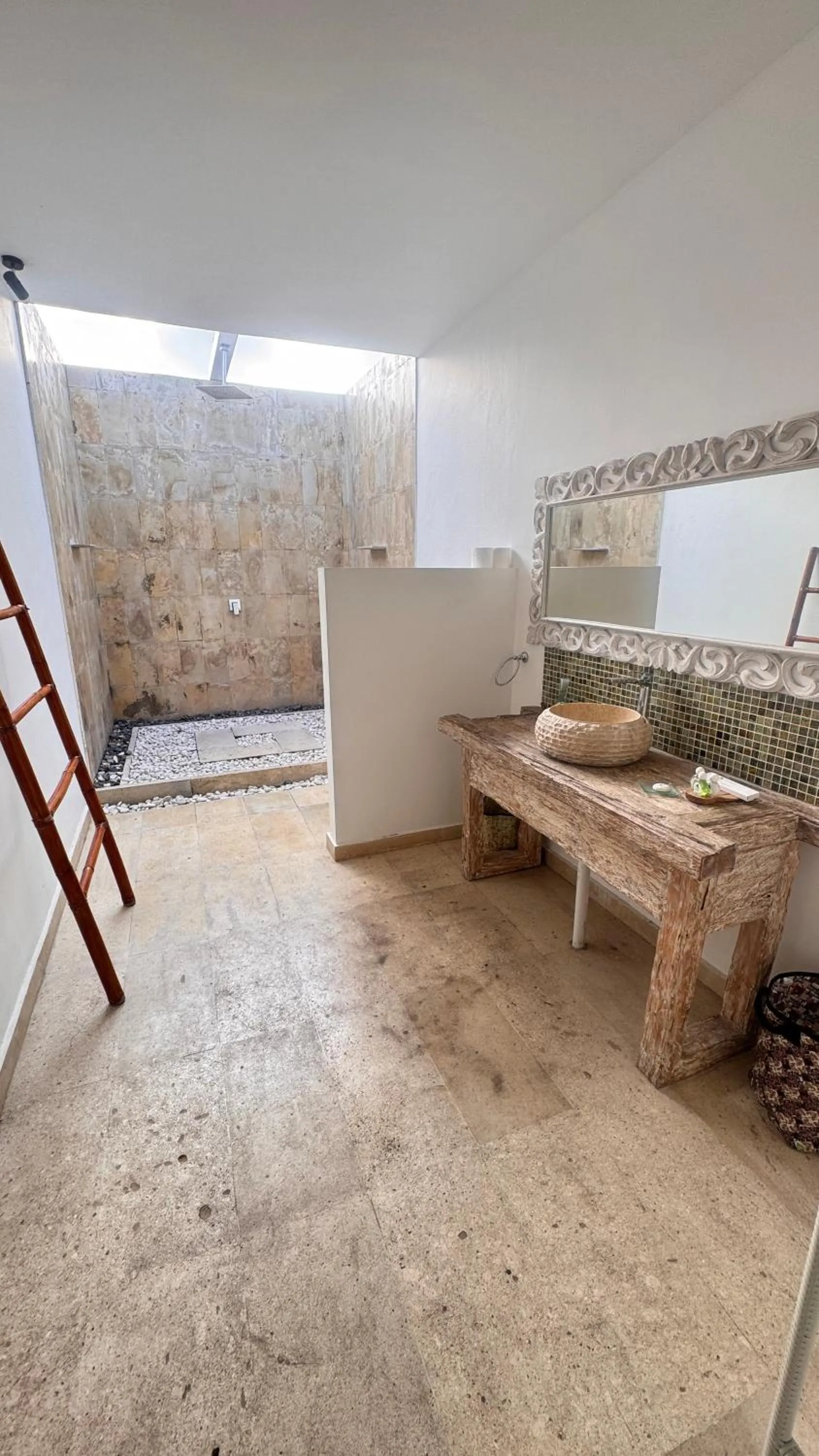 Open Air Bath in Nalini Resort