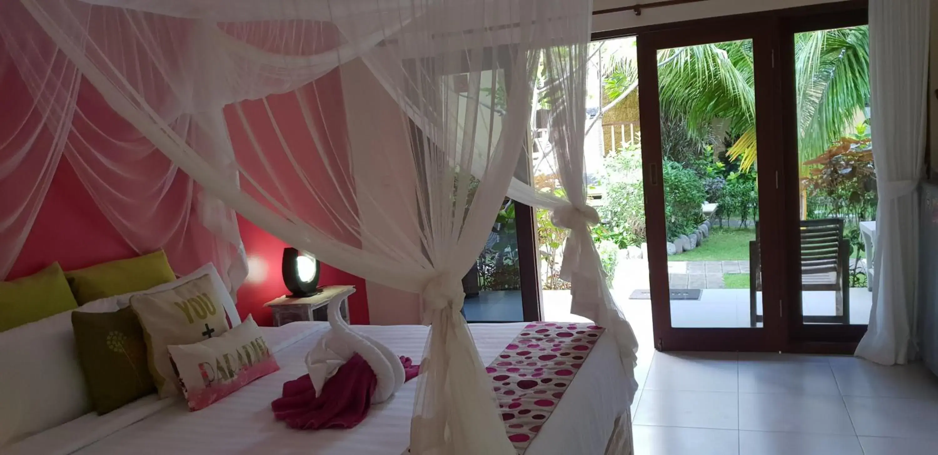 Bedroom, Bed in Nalini Resort Bedroom, Bed in Nalini Resort