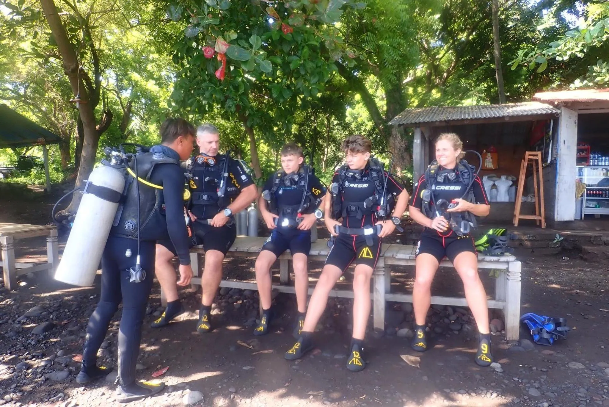 Diving in Nalini Resort