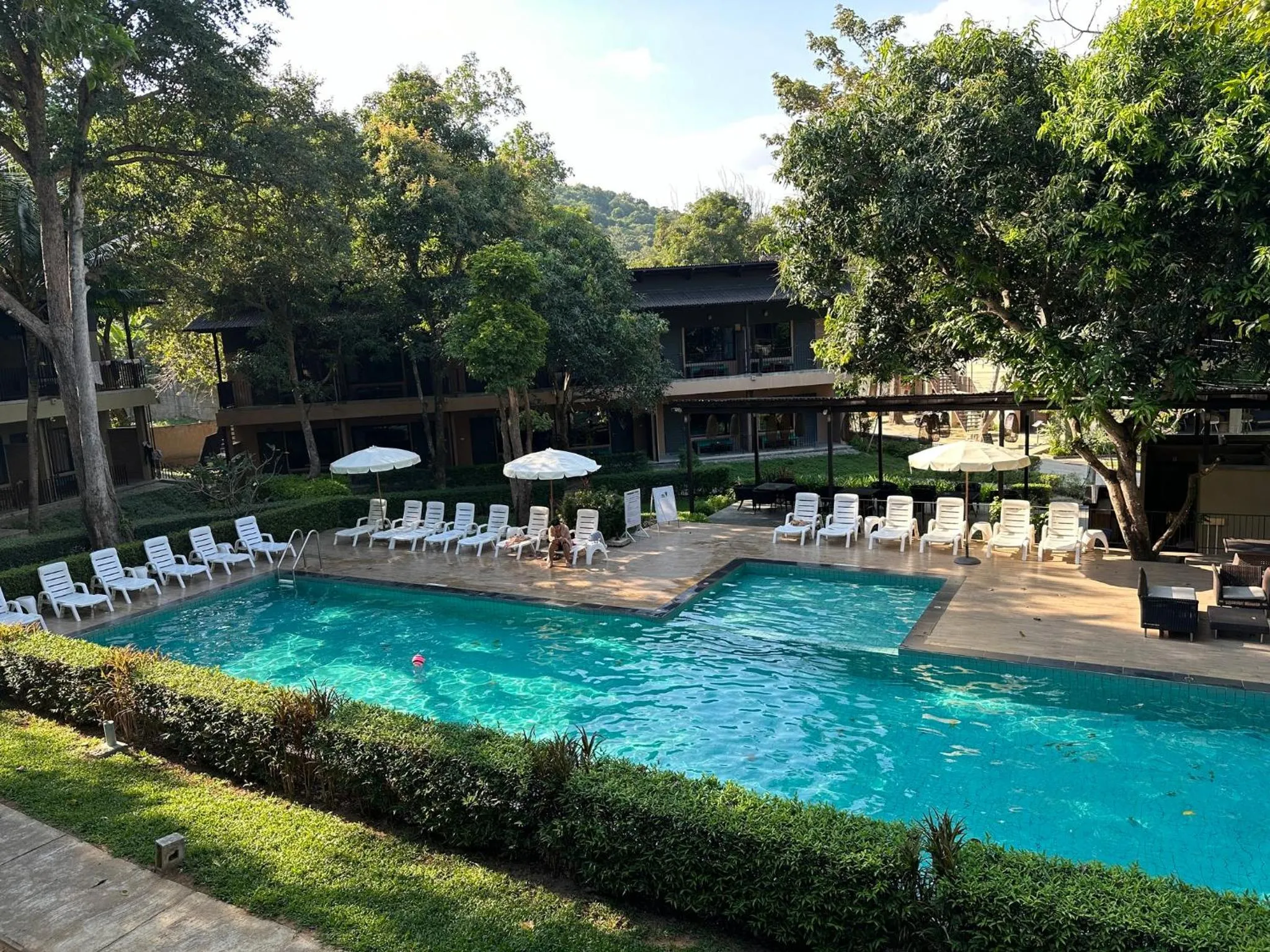 Swimming pool in Samed Hideaway Resort