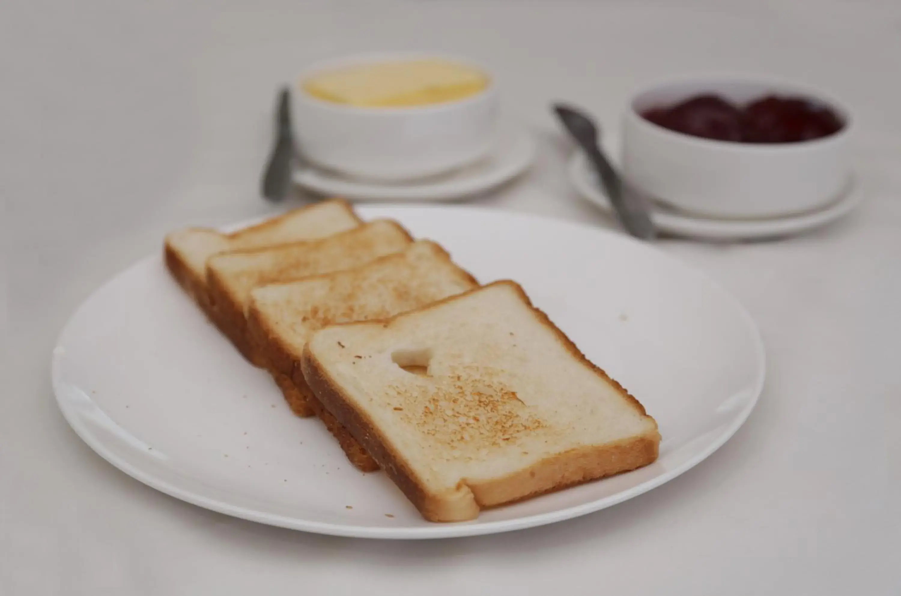 Breakfast in Pine Tree Munnar Breakfast in Pine Tree Munnar