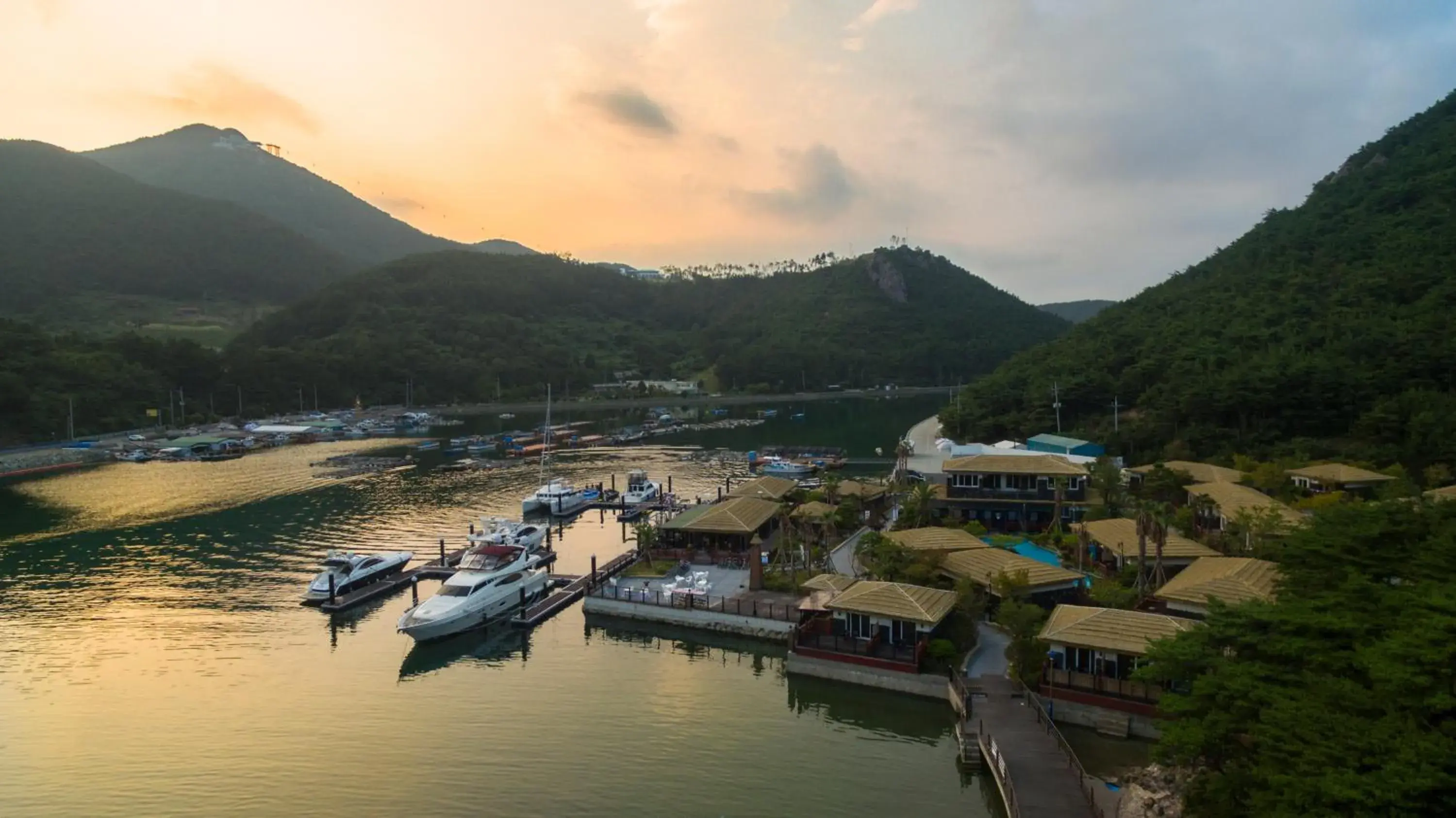Bird's eye view in Tongyeong Hansan Marina Resort Bird's eye view in Tongyeong Hansan Marina Resort