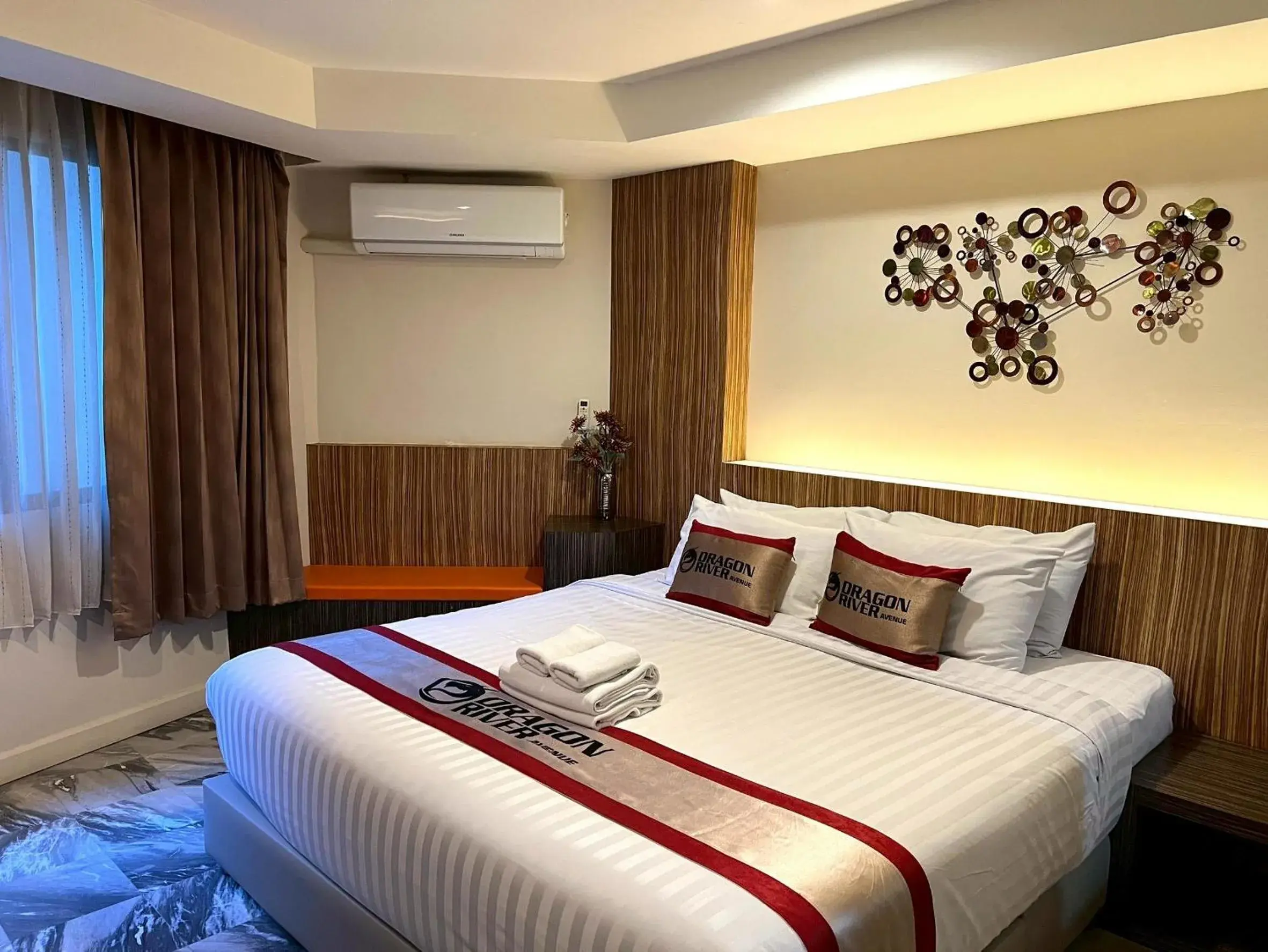 Bed in Dragon River Avenue Bed in Dragon River Avenue