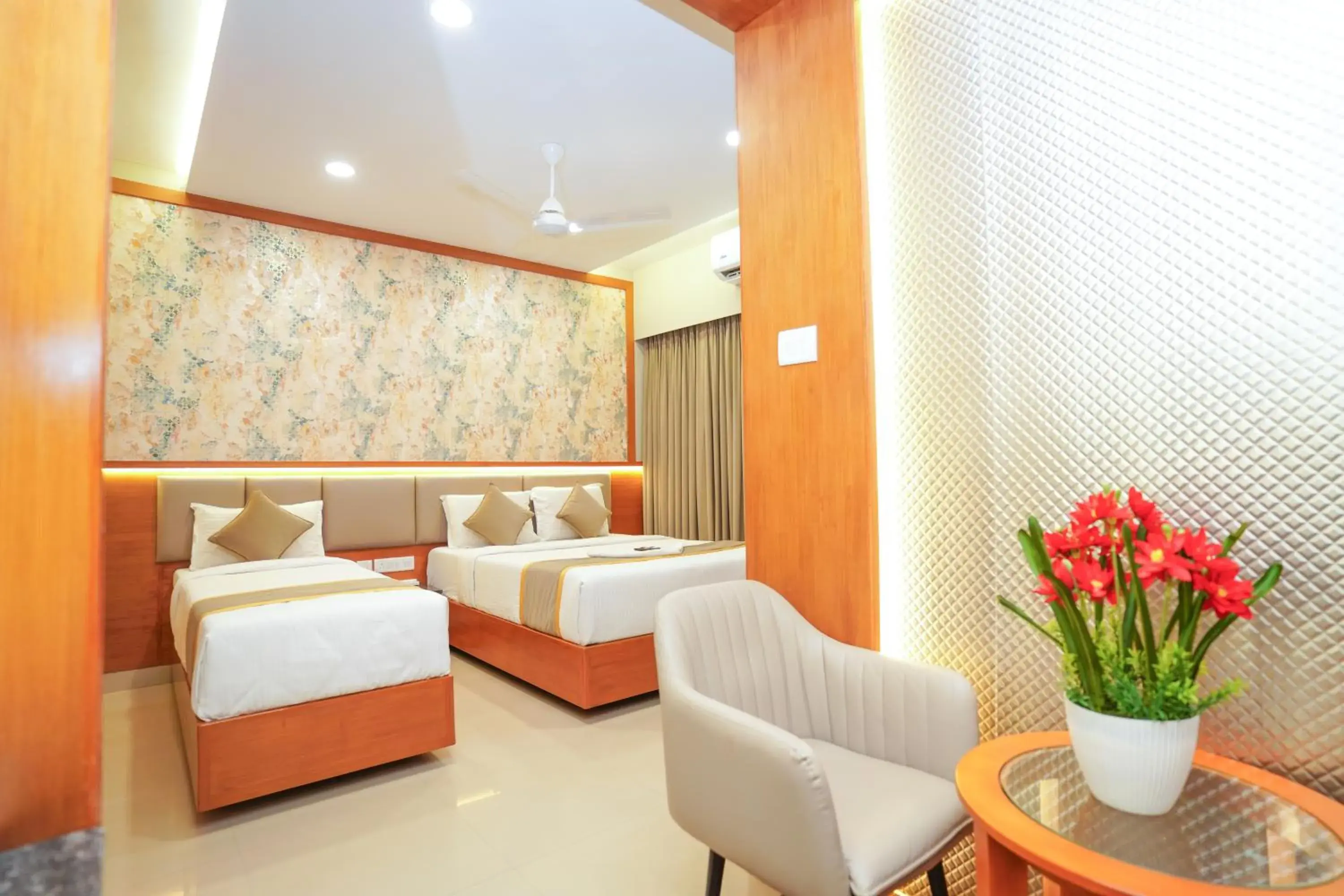 Bed in Zaith Residency Near US Consulate & Apollo hospitals Bed in Zaith Residency Near US Consulate & Apollo hospitals