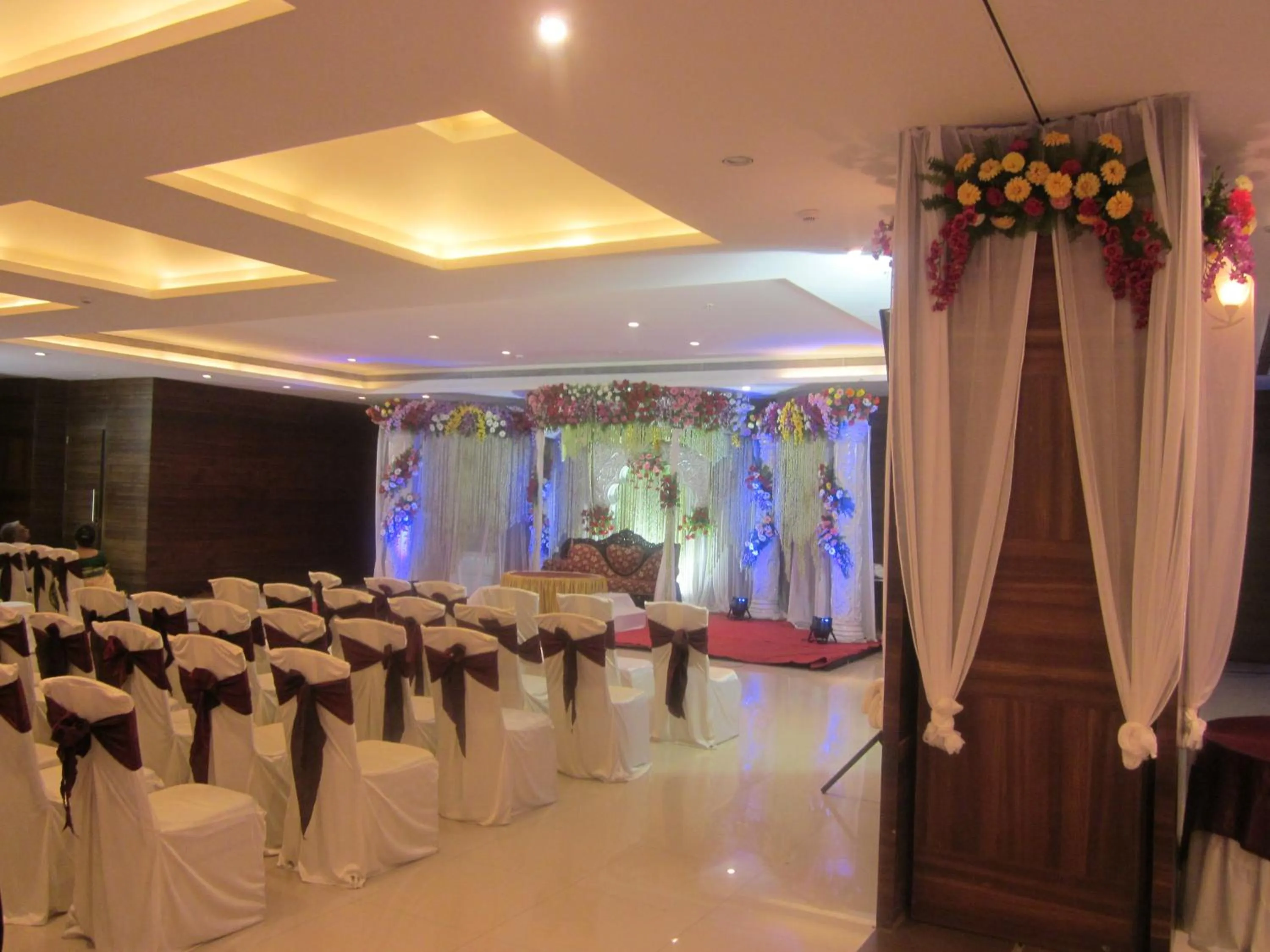 Banquet/Function facilities in Vijaya Tej Clarks Inn