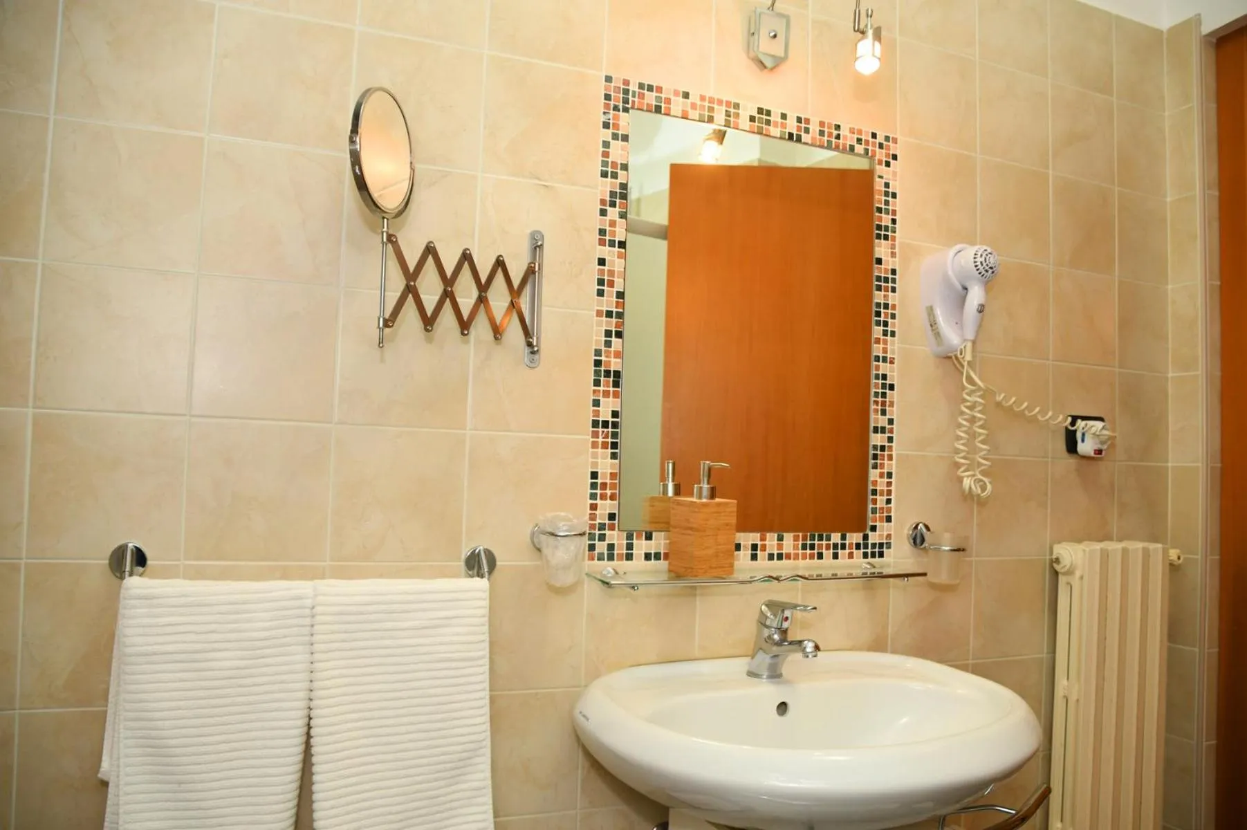 Bathroom in Il Frantoio 1937