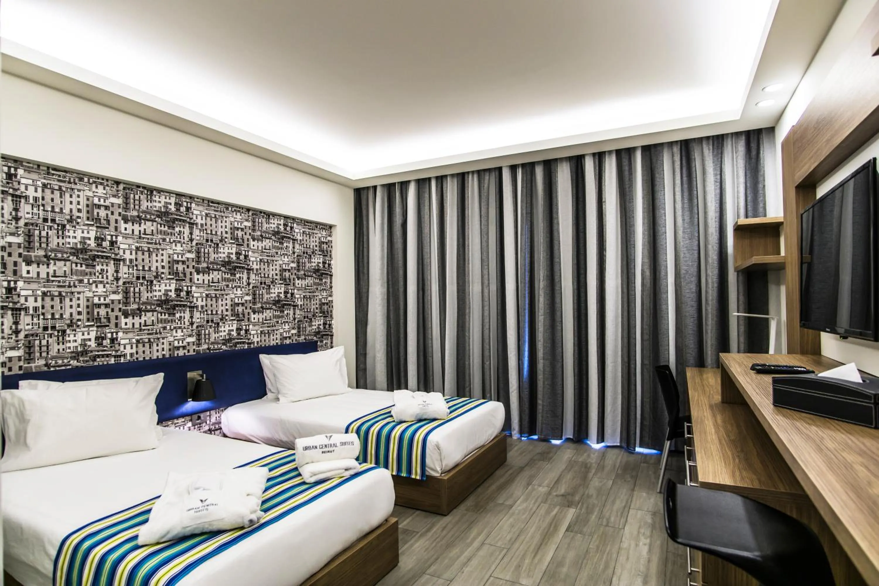Coffee/tea facilities, Bed in Urban Central Suites - Beirut