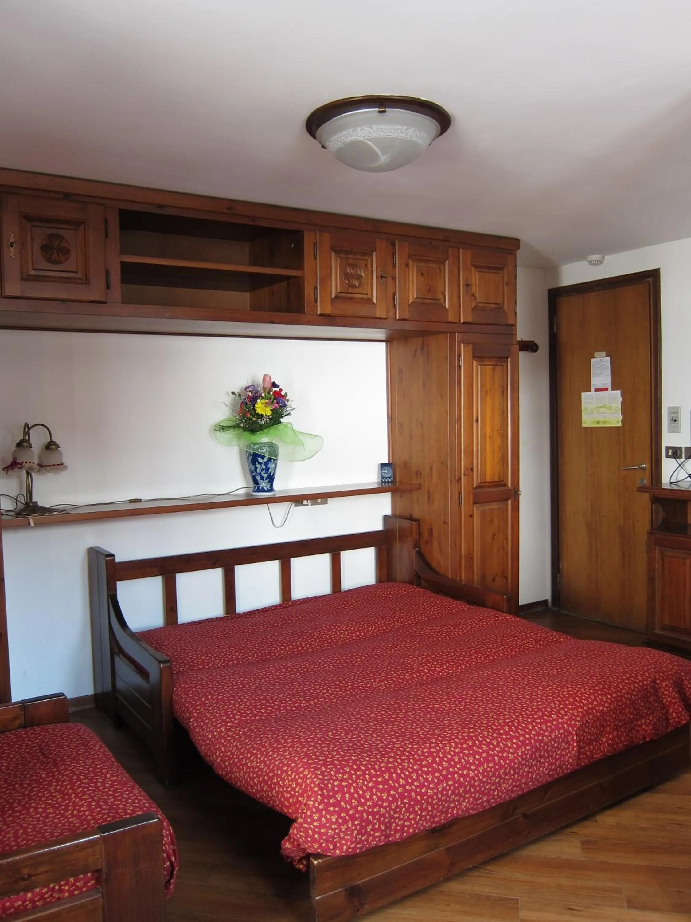 Photo of the whole room in Residence Castelli