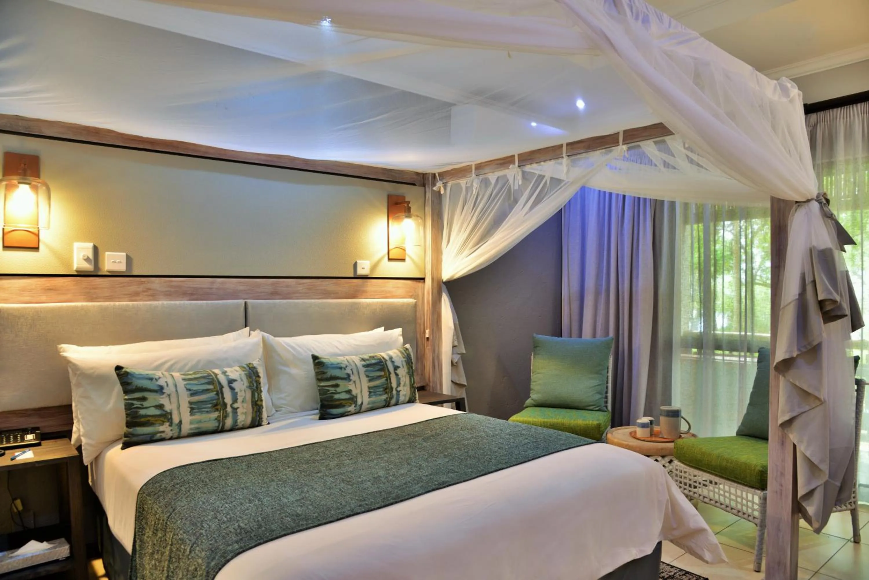 Bed in Cresta Mowana Safari Resort & Spa