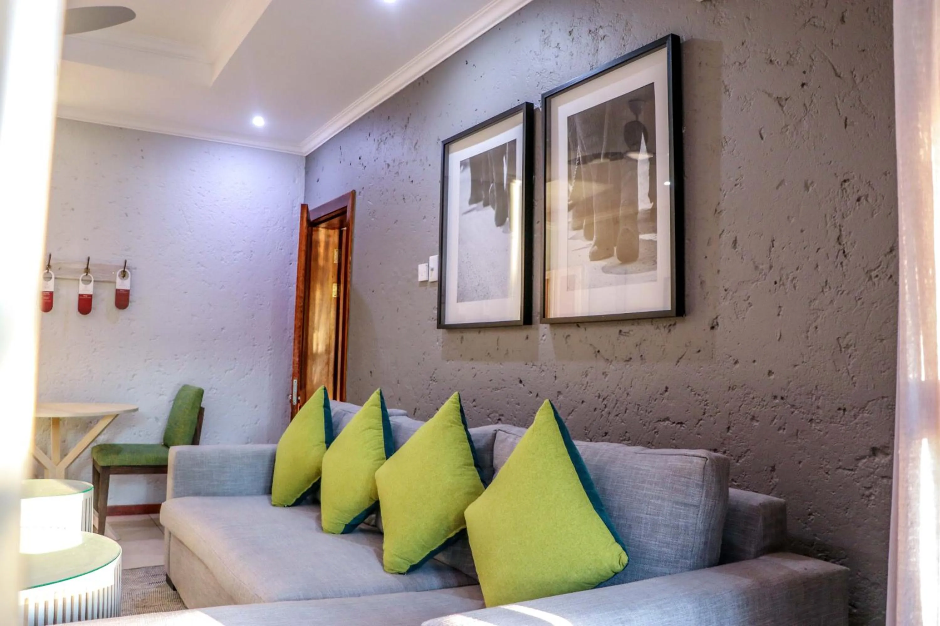 Living room in Cresta Mowana Safari Resort & Spa