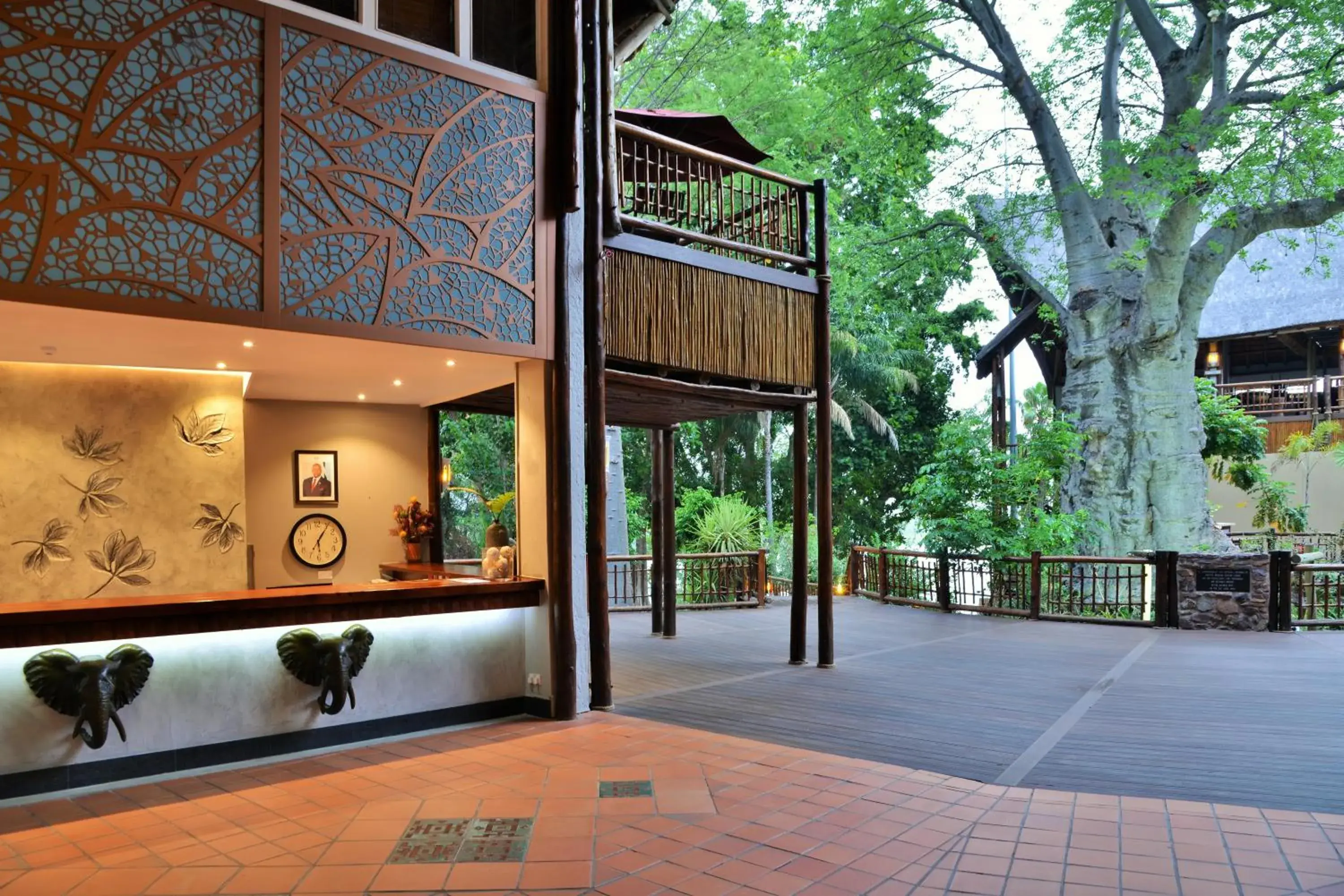 Lobby or reception in Cresta Mowana Safari Resort & Spa Lobby or reception in Cresta Mowana Safari Resort & Spa