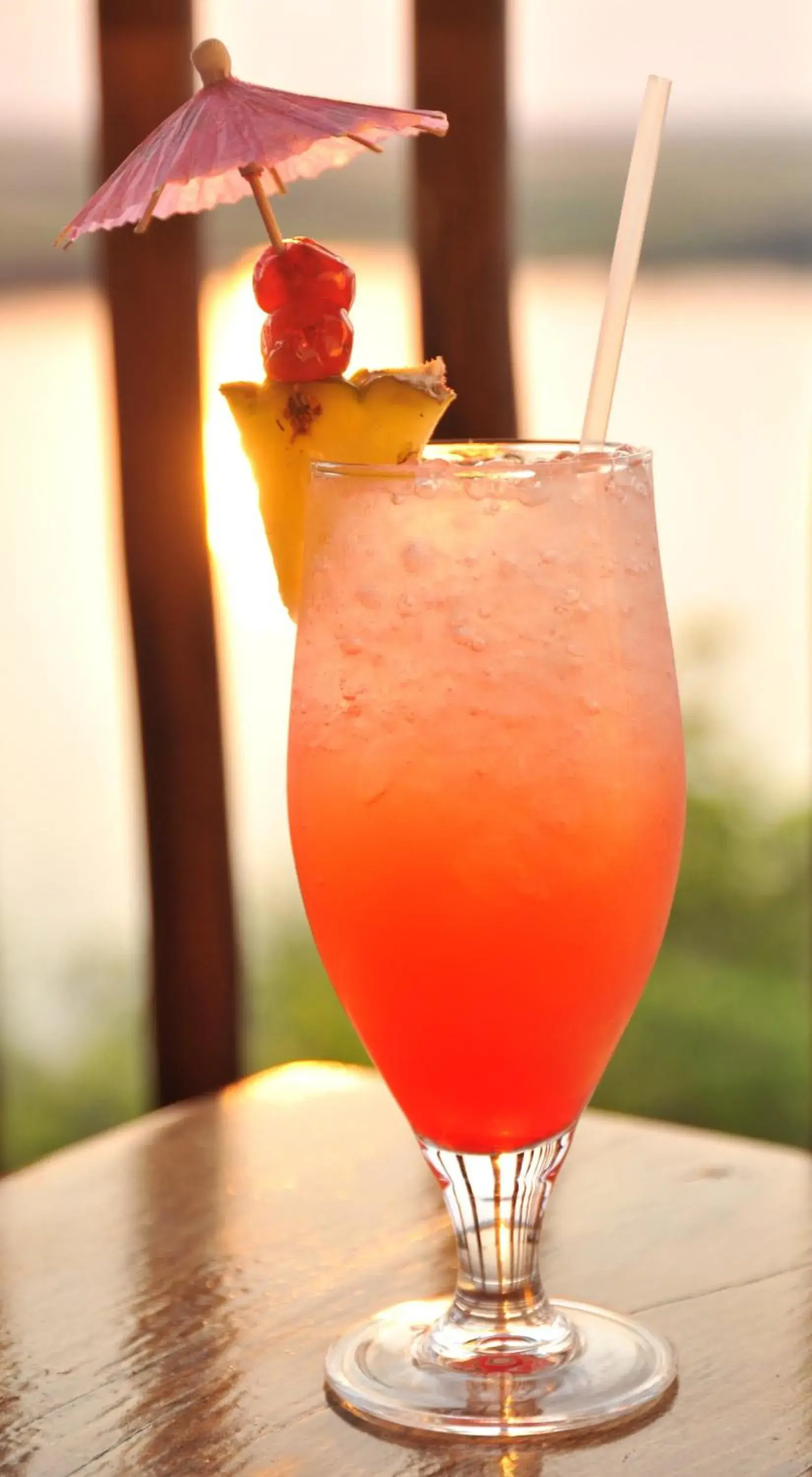 Lounge or bar in Cresta Mowana Safari Resort & Spa Lounge or bar in Cresta Mowana Safari Resort & Spa