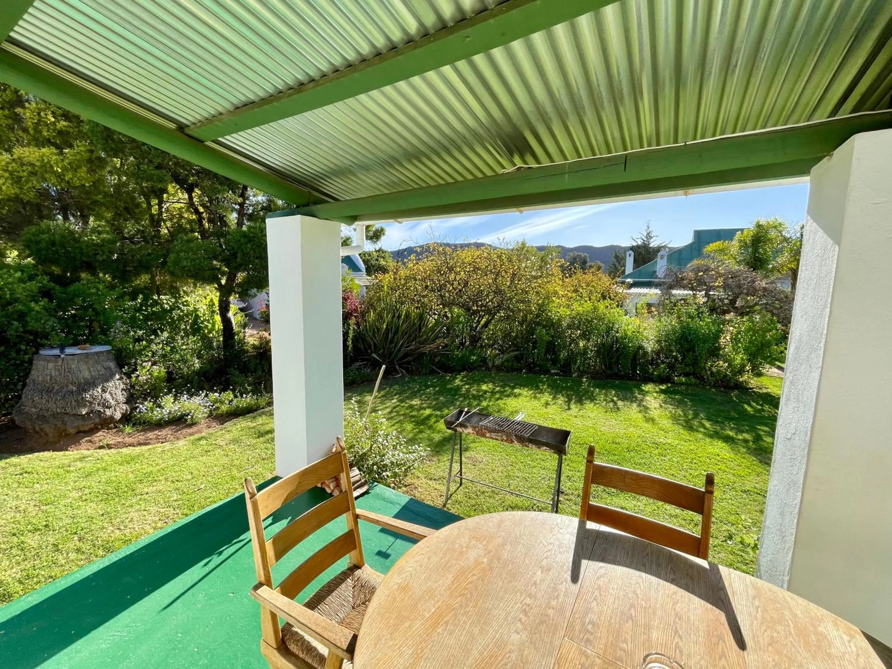Patio in Blue Cow Barn - Boutique Farm