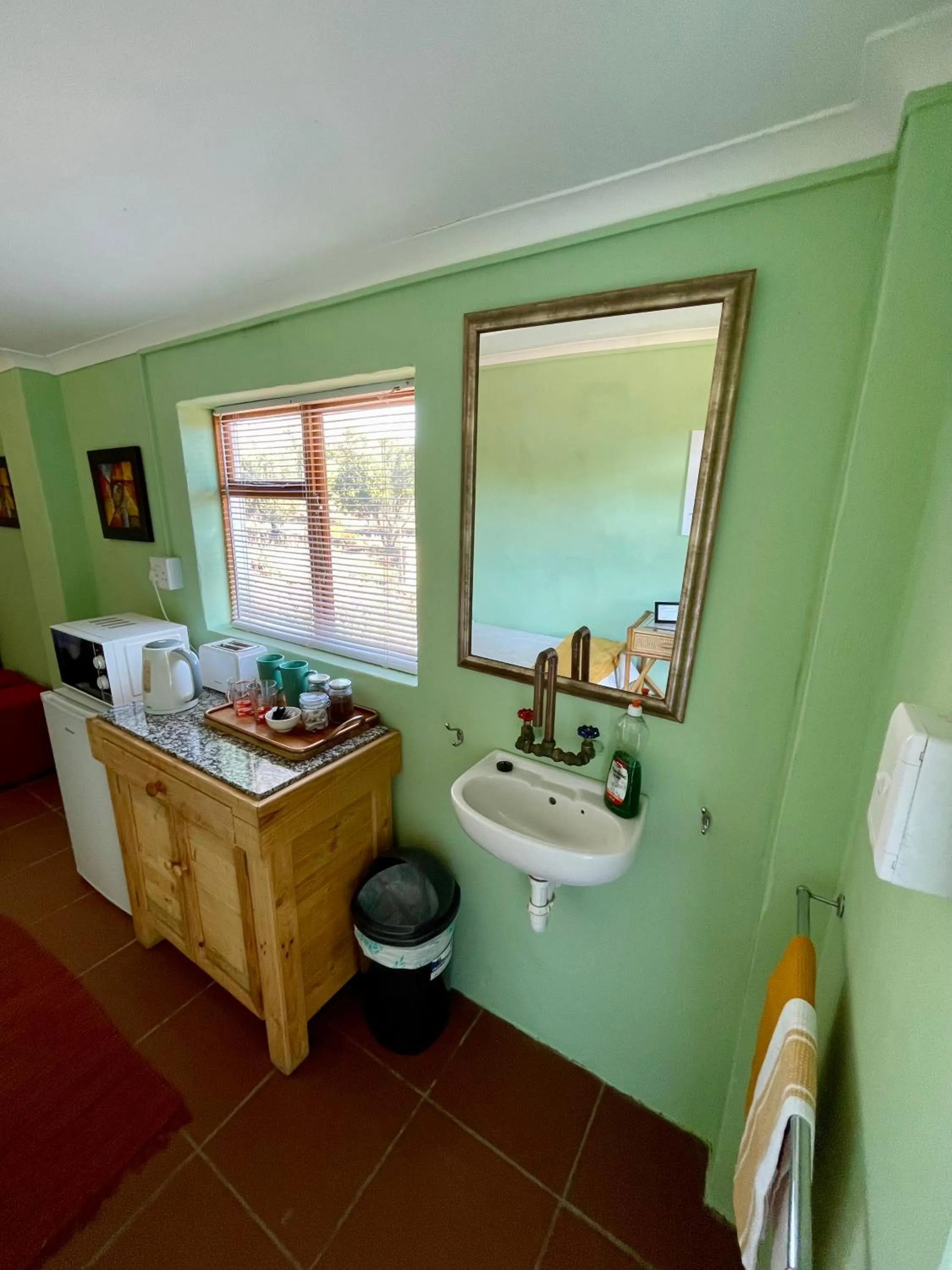 Bathroom in Blue Cow Barn - Boutique Farm