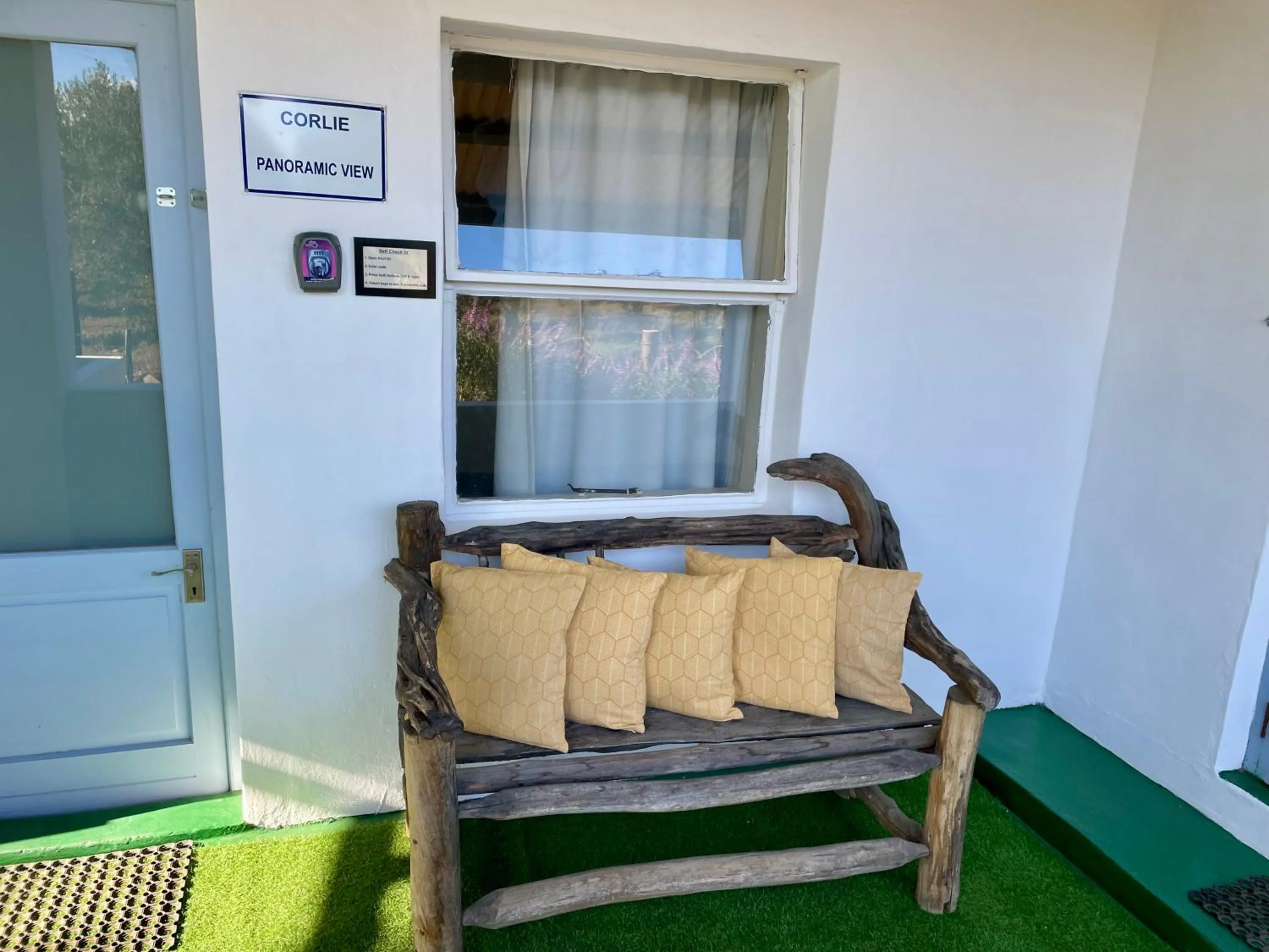 Living room in Blue Cow Barn - Boutique Farm