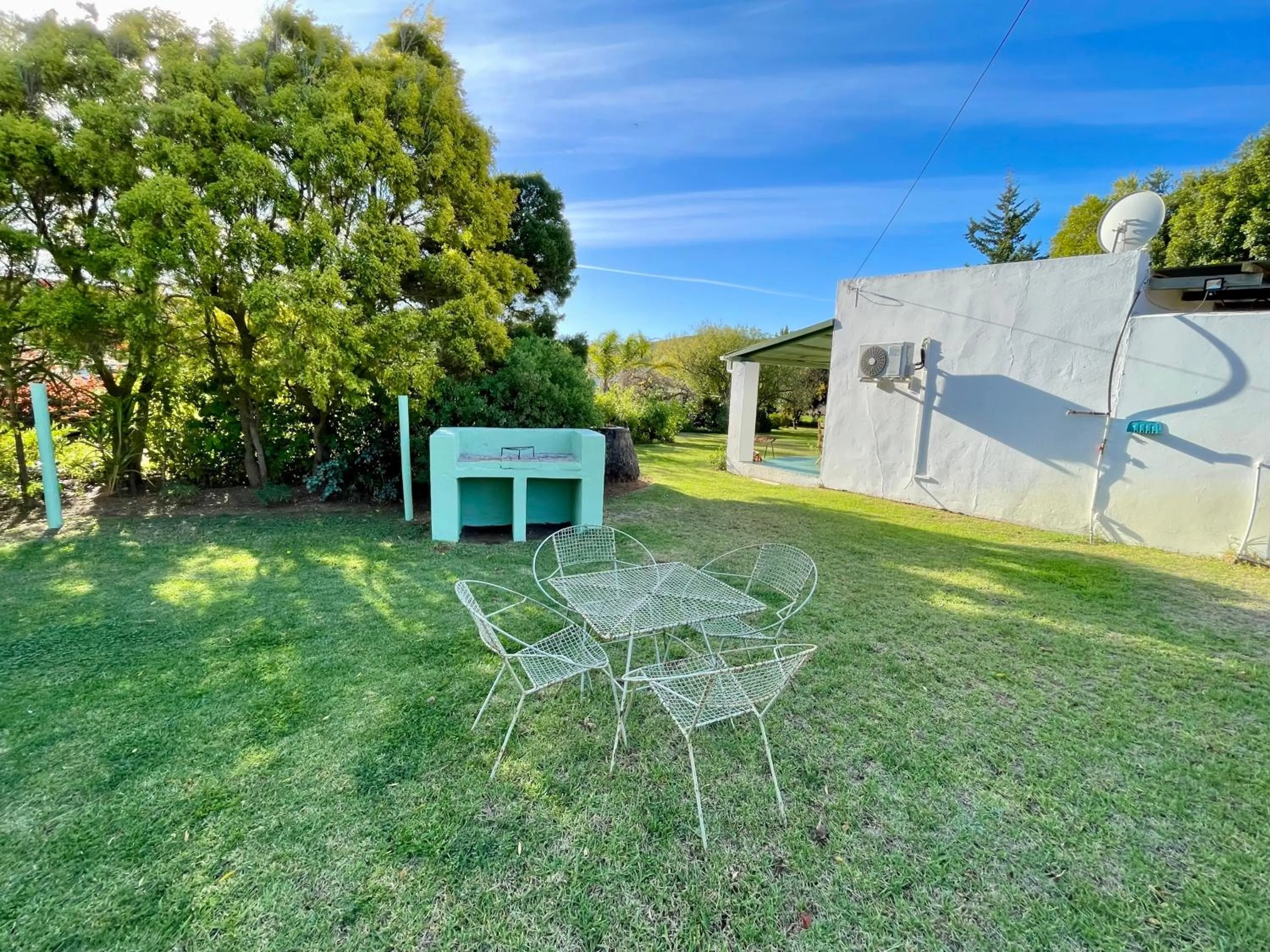 Garden in Blue Cow Barn - Boutique Farm