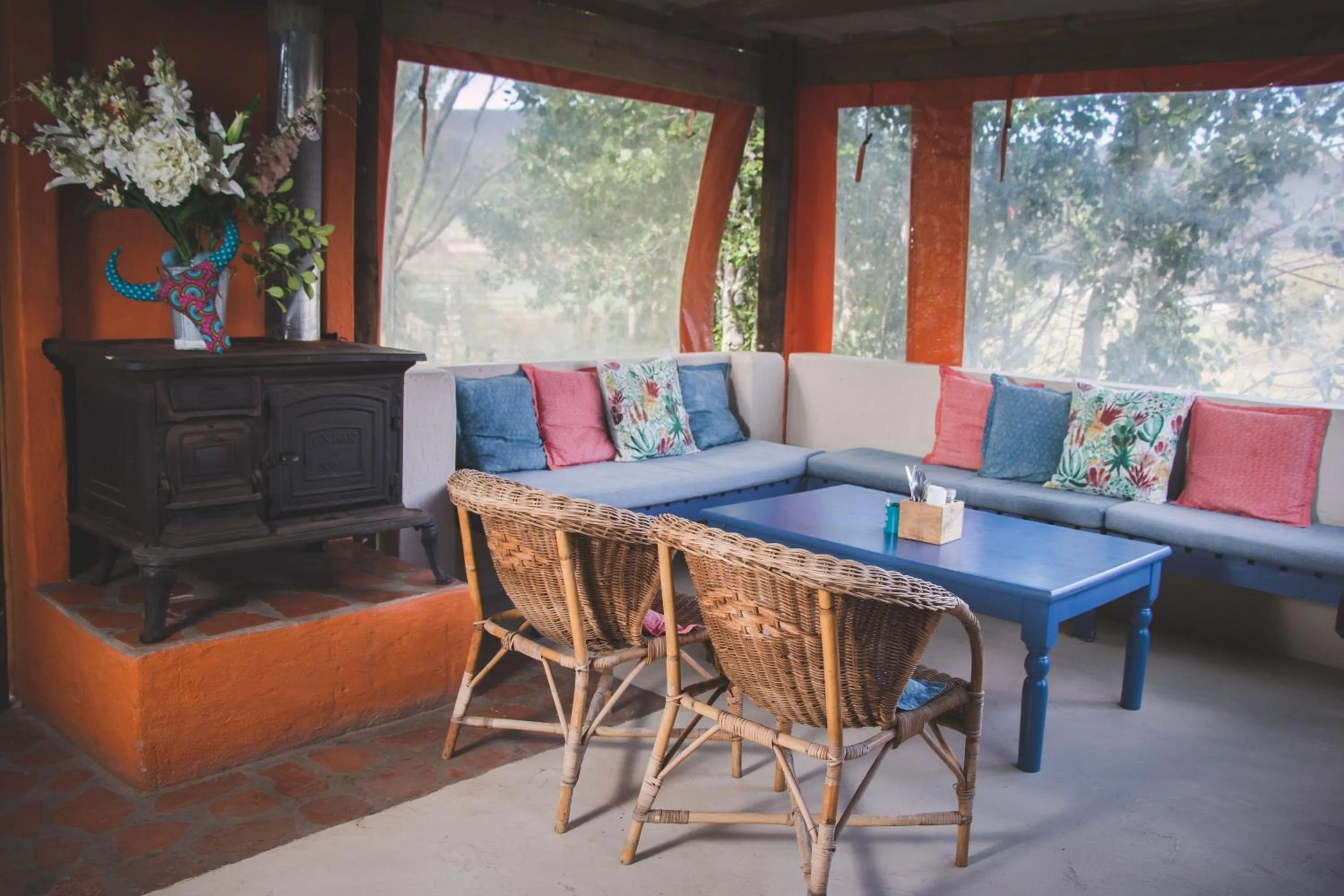 Seating area in Blue Cow Barn - Boutique Farm