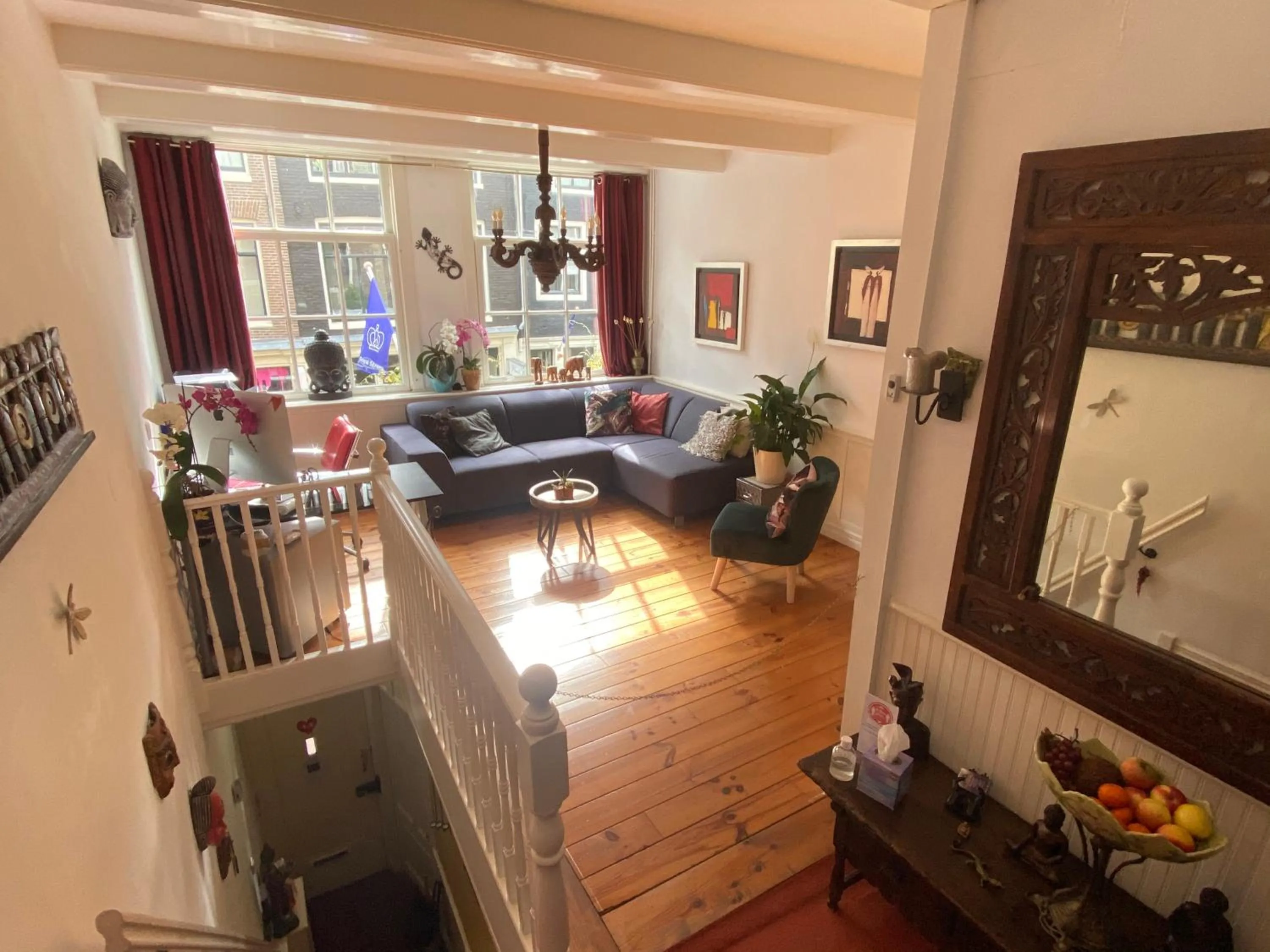 Property building in Amsterdam Barangay