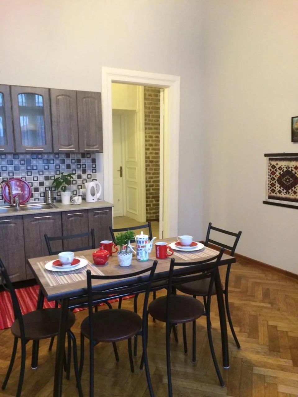 Apartment On Tabidze 3/5