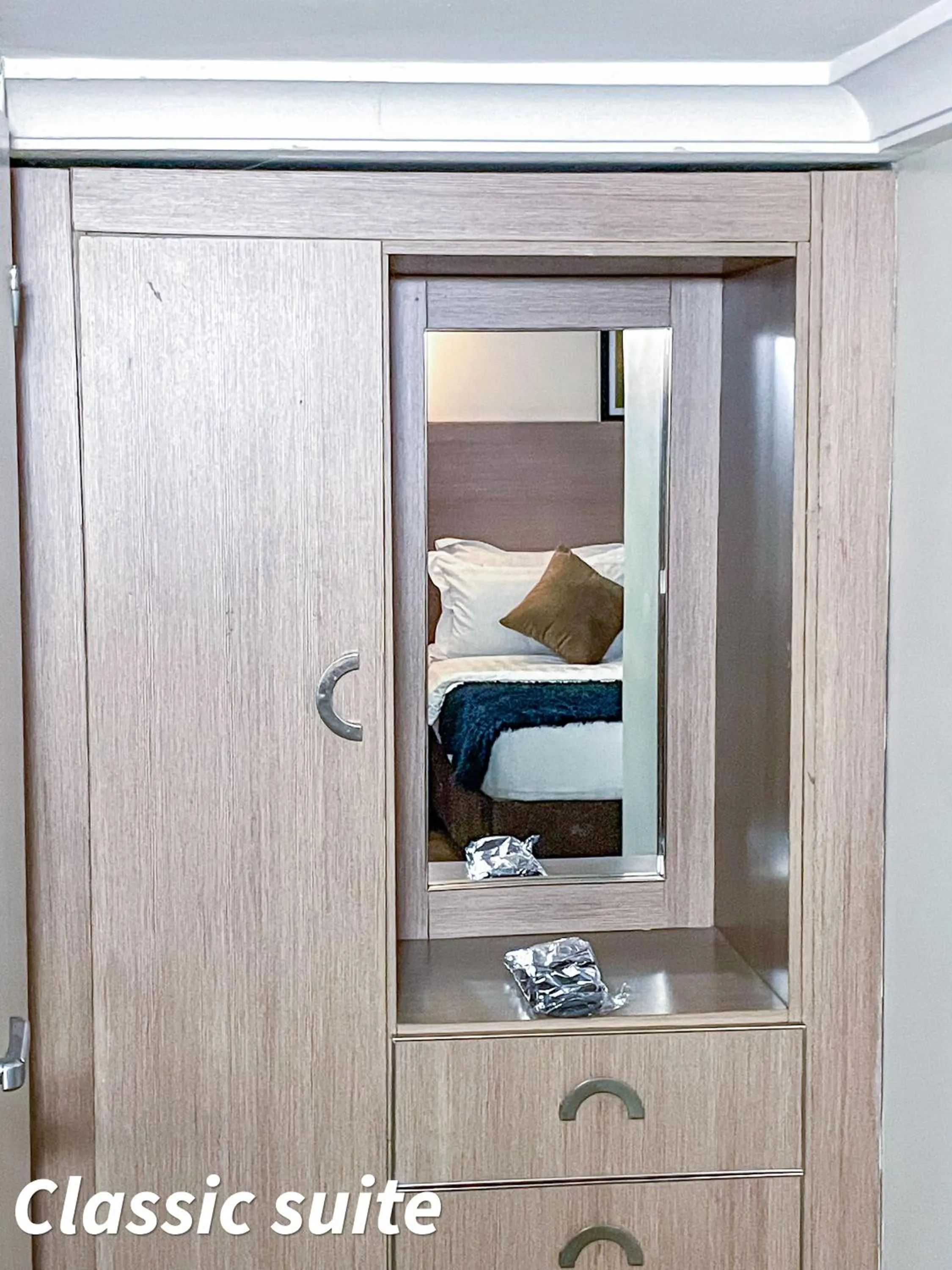 Standard Double Room in D'Franklin Apartments and Event Center