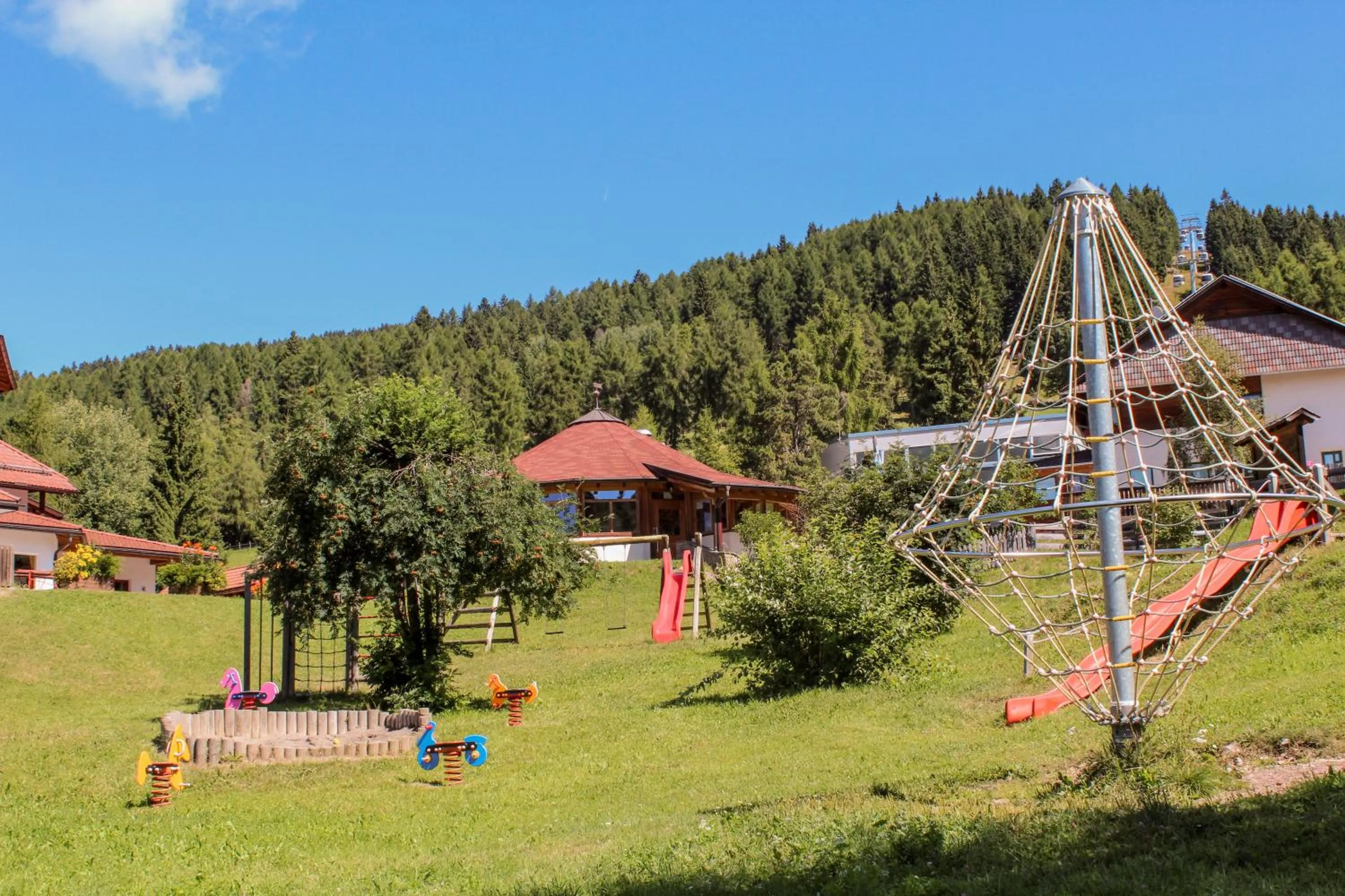 Property building in Berghotel zum Zirm