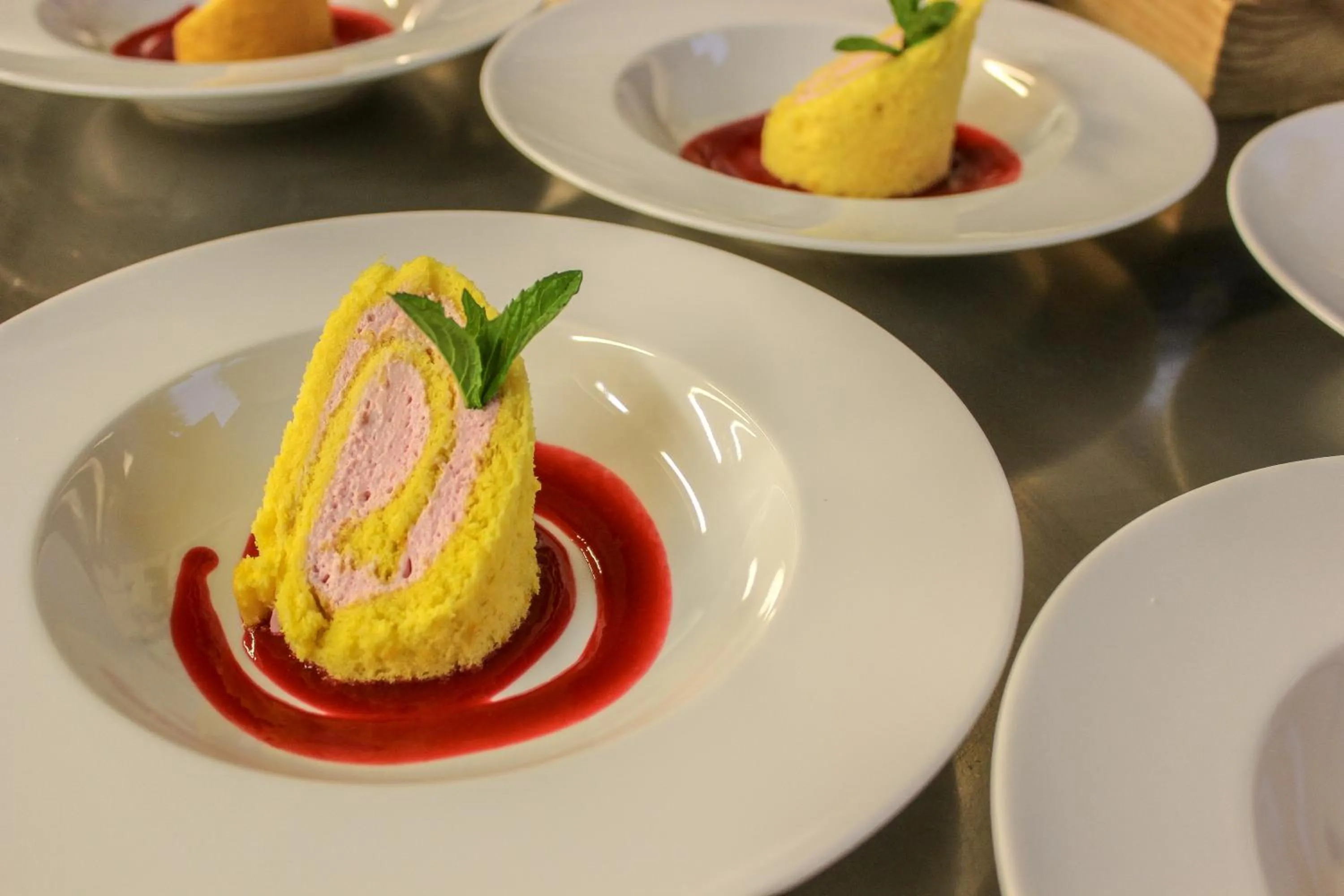 Restaurant/places to eat in Berghotel zum Zirm