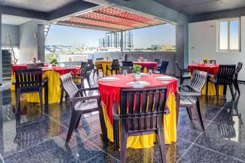 Hotel O Dream Elite Near Golconda Fort