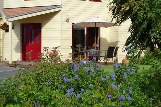 Facade/entrance in Le Logis De Saint-Martin
