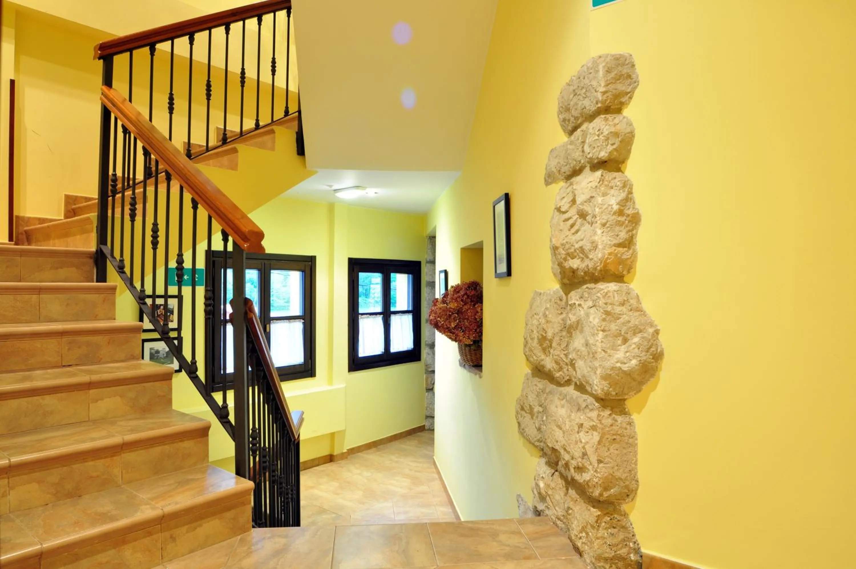 Decorative detail in Hostal Europa