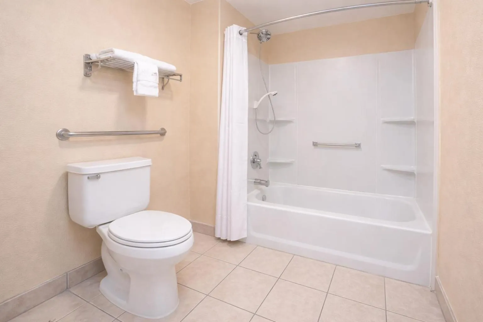 Shower in Knights Inn Gallup at 3208 W Hwy 66