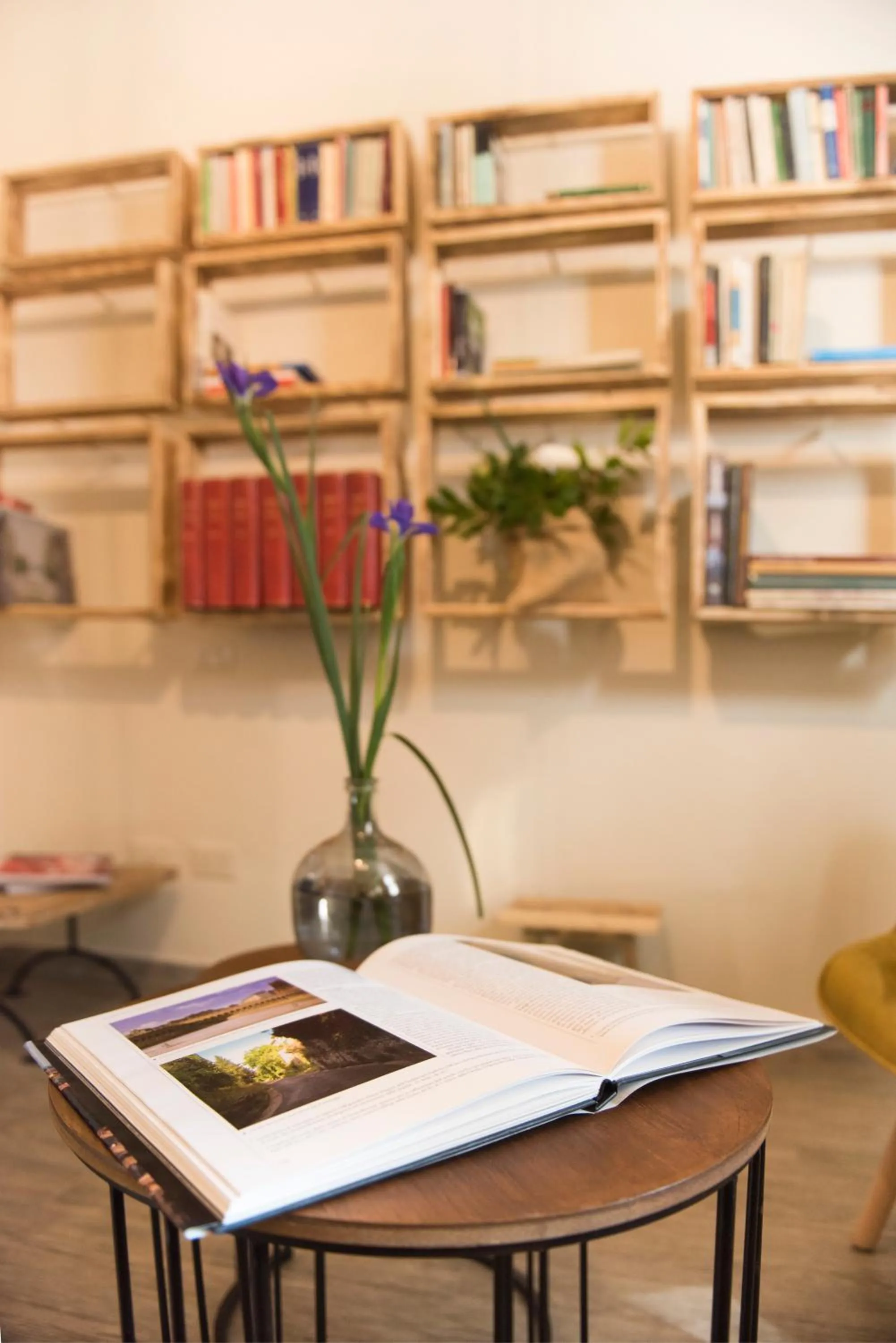 Library in Locanda Stella