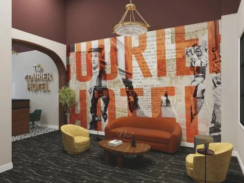 The Courier Hotel