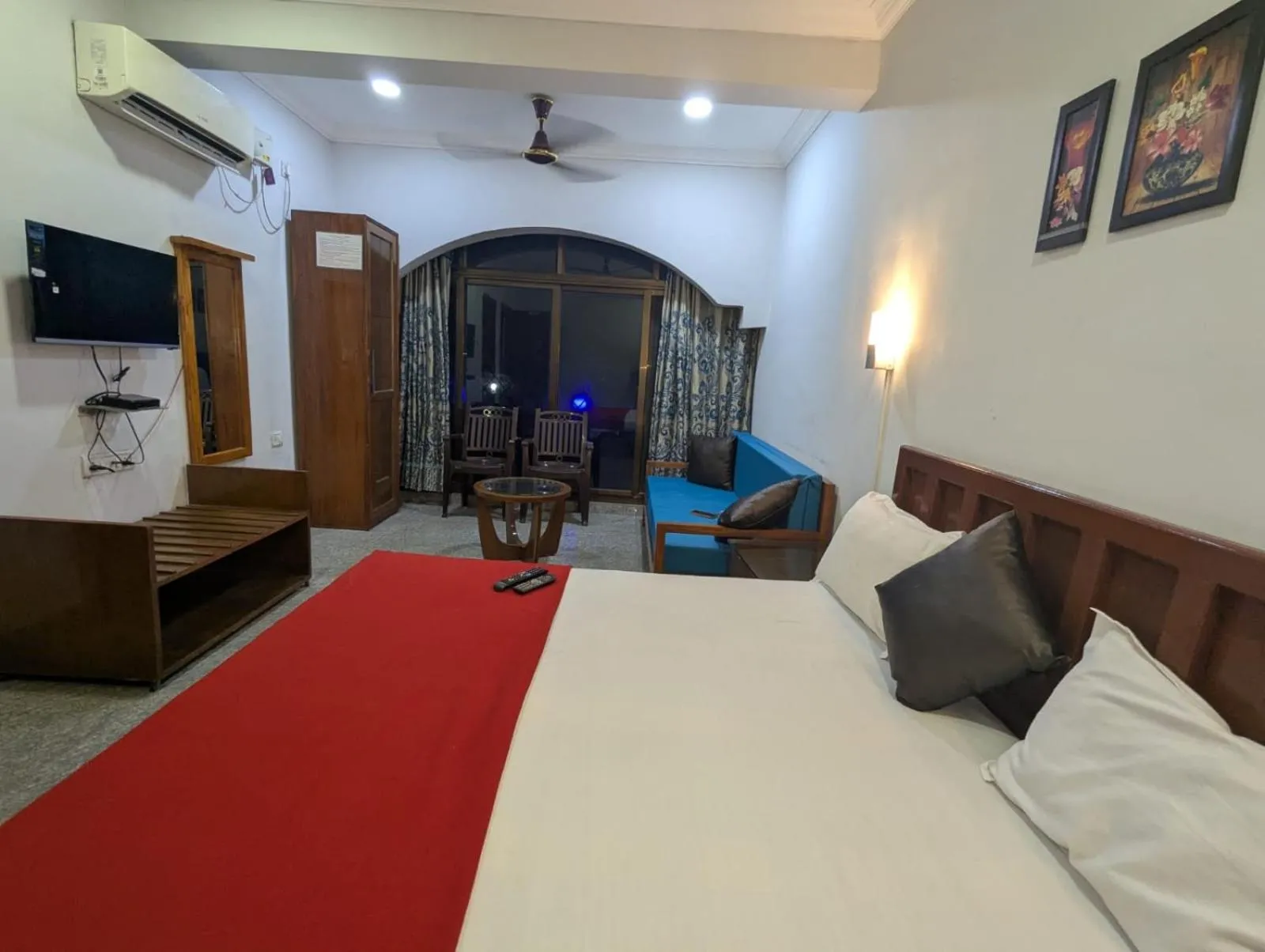 Pavitra Beach Home