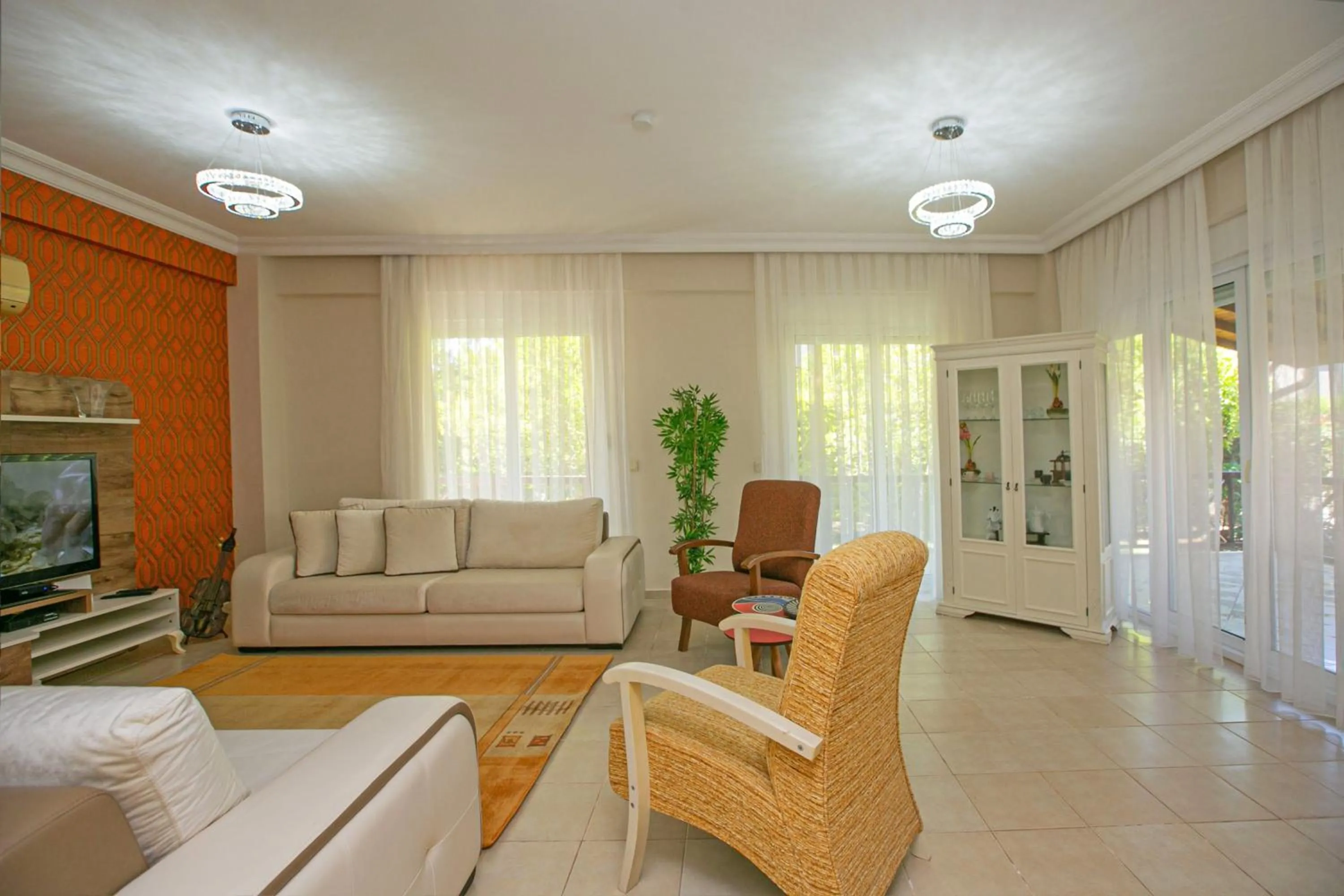 Paradise Town Villa Hazel