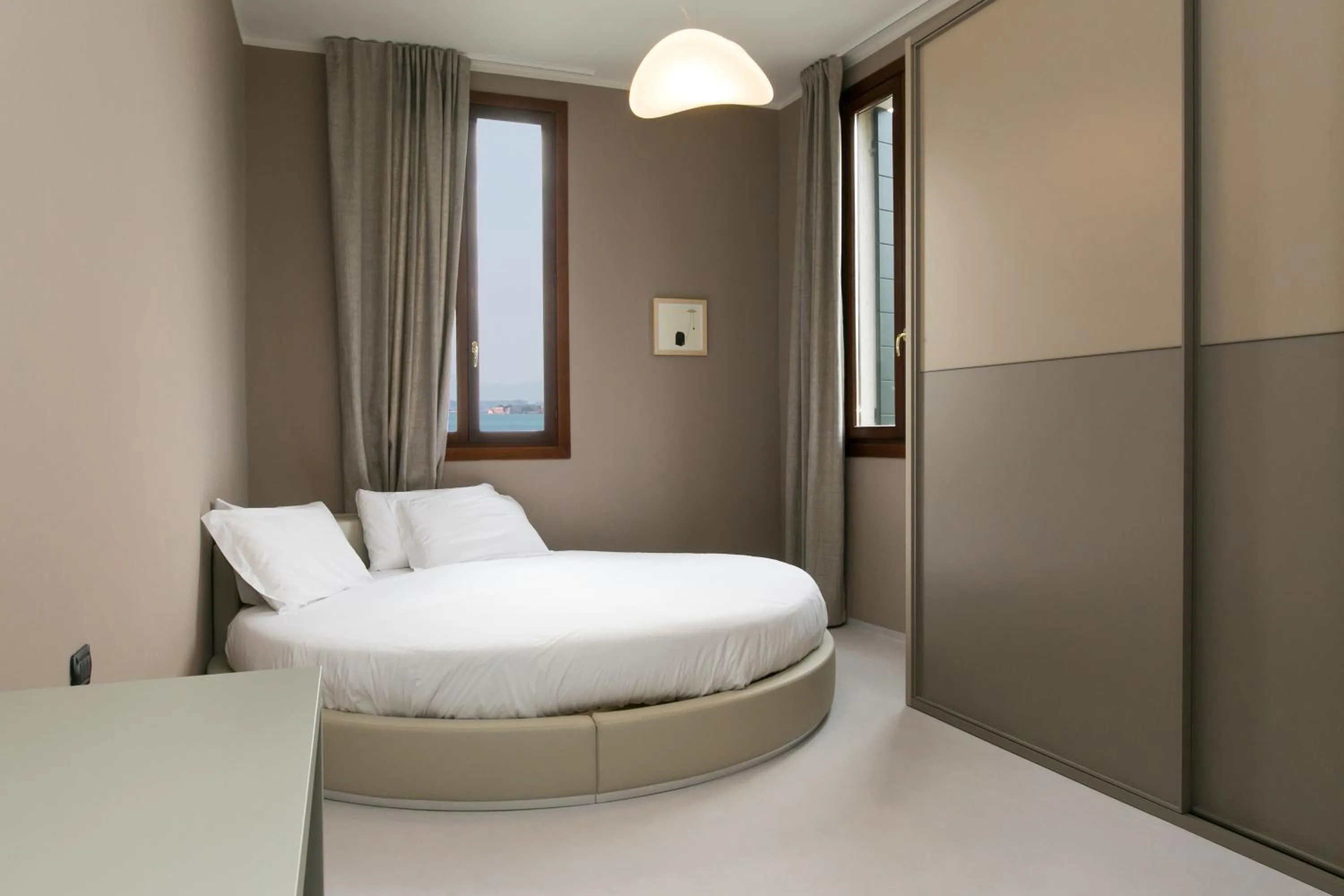 Photo of the whole room, Bed in Isola di San Servolo - Centro Soggiorno