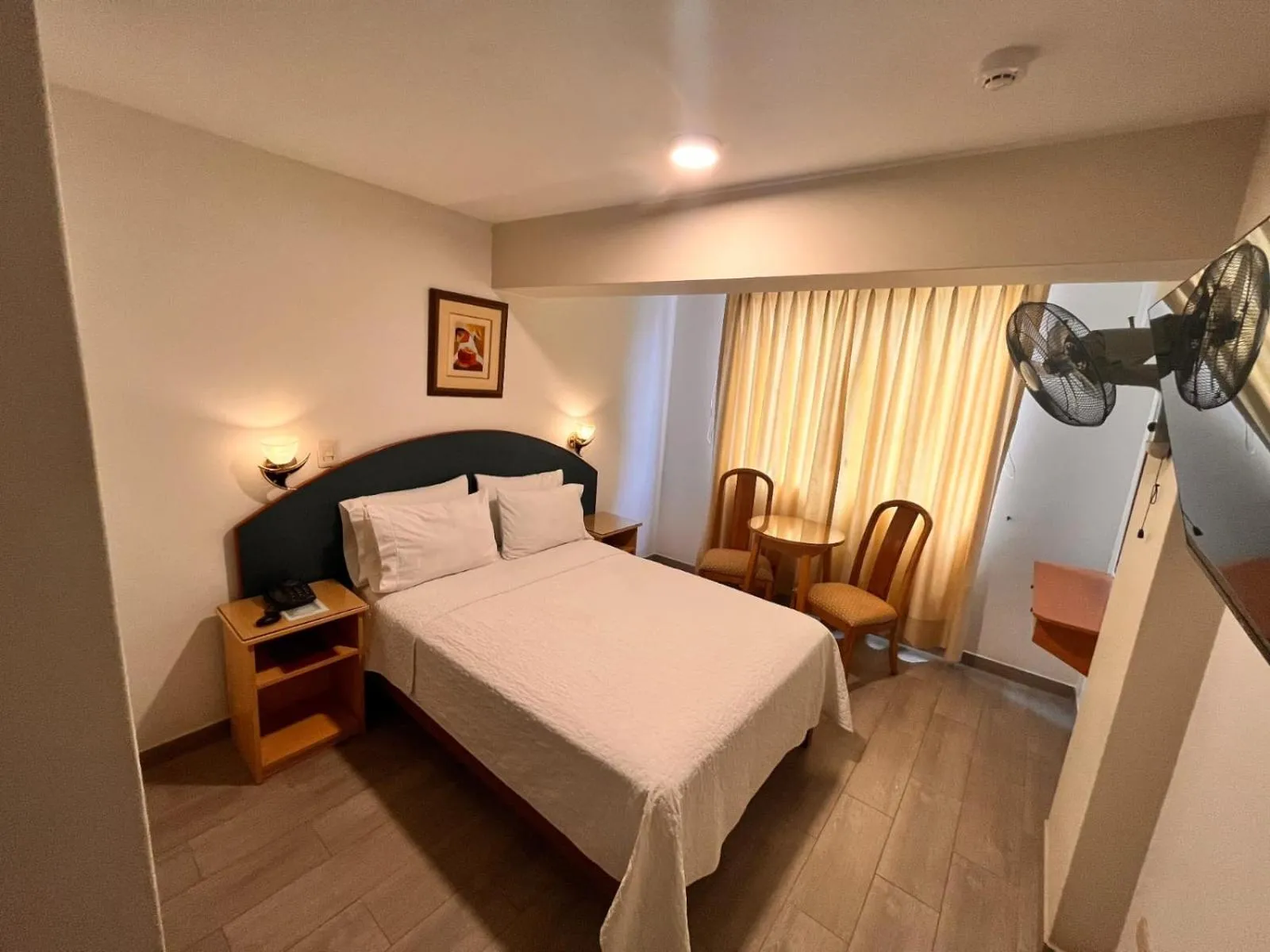 Hotel Anthony's