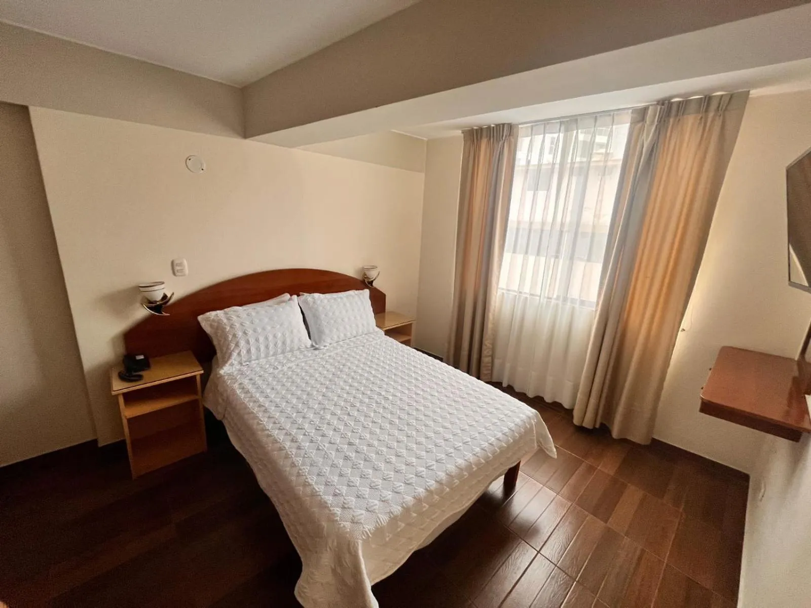 Hotel Anthony's