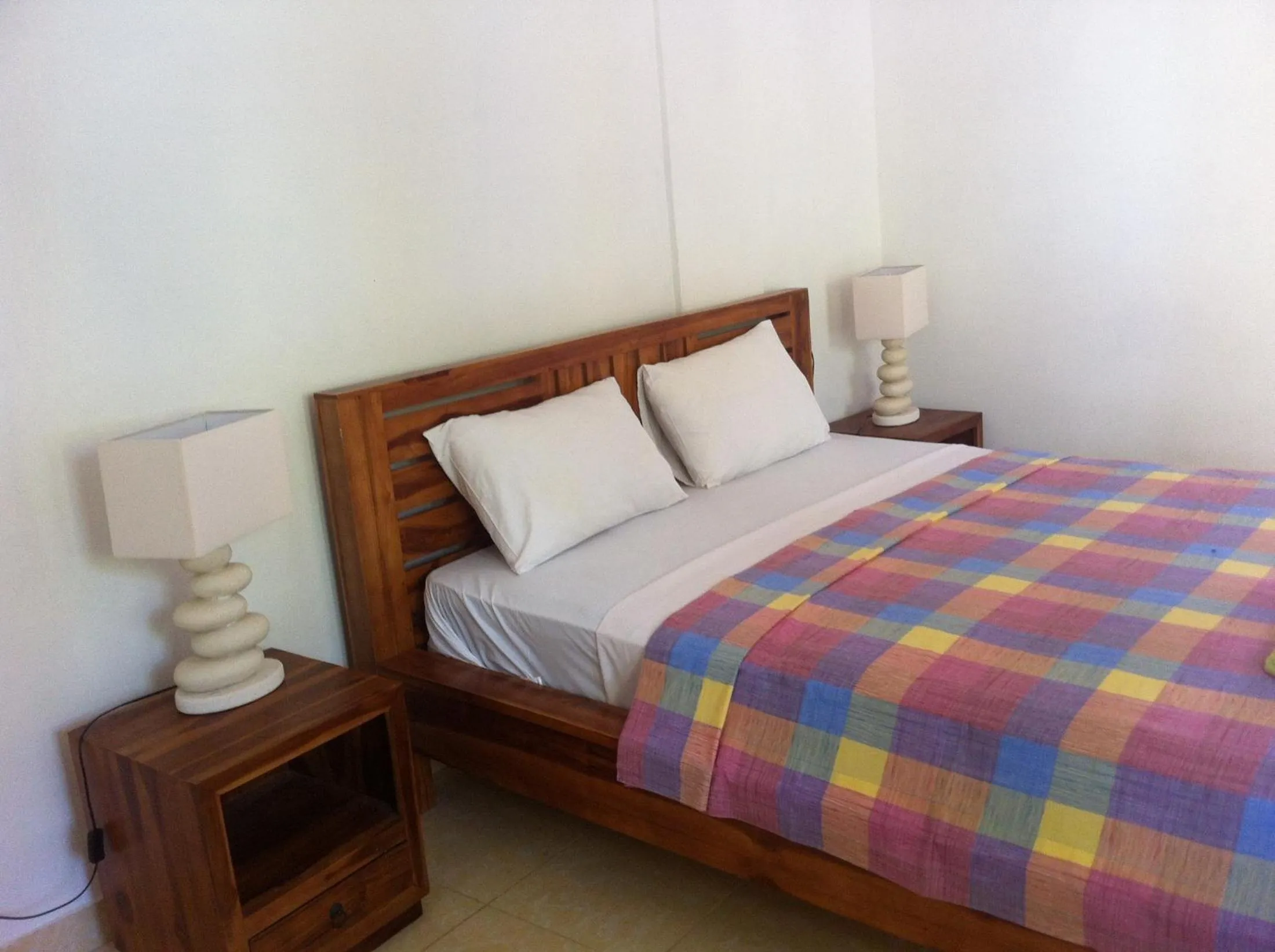 Bed in Amed Sari Beach Guesthouse