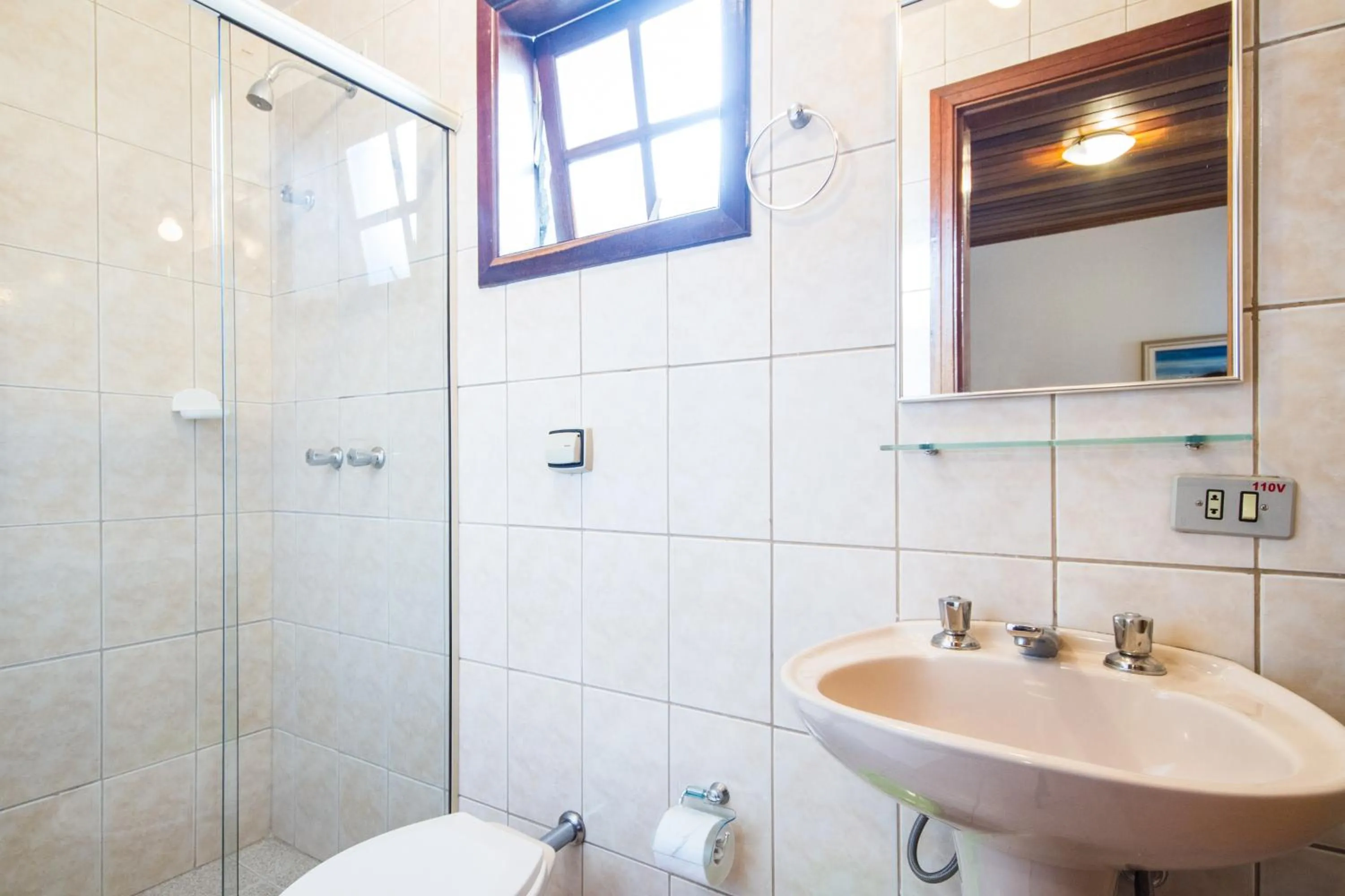 Bathroom in Pousada Serena