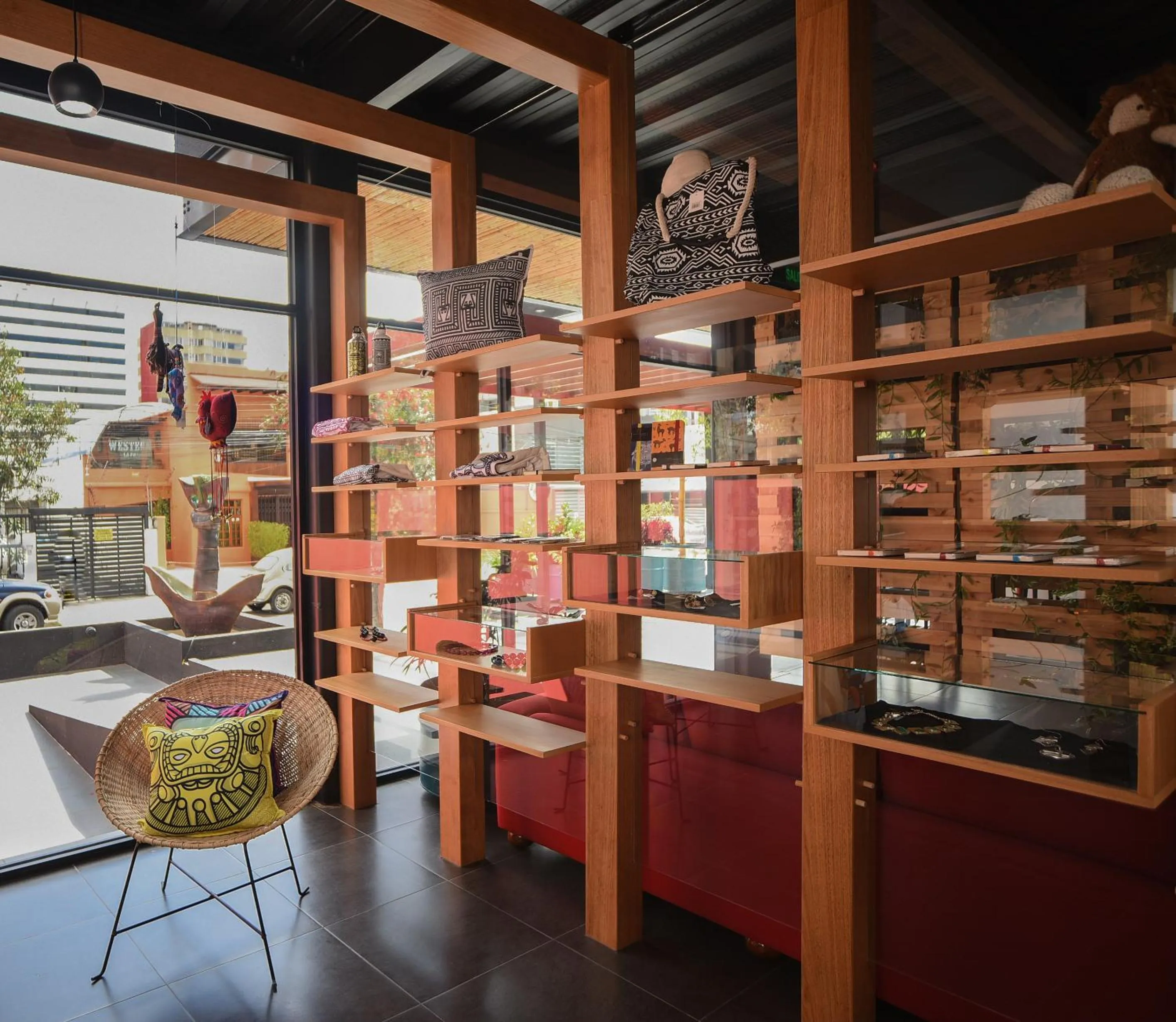 On-site shops in Casa Q