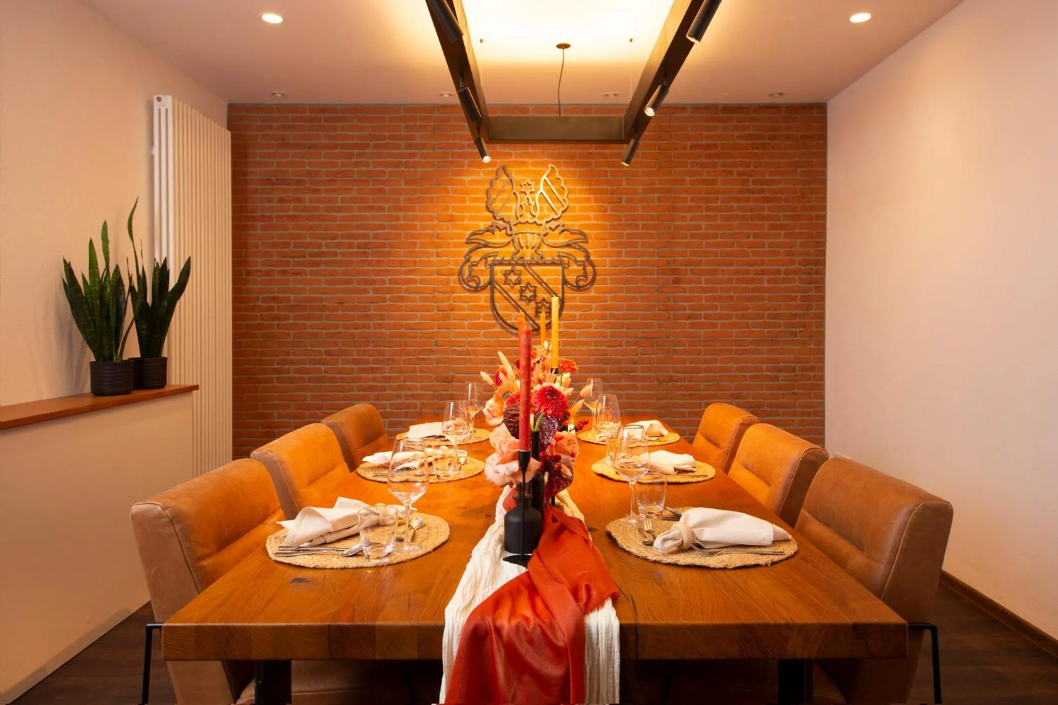 Restaurant/places to eat in Hotel & Boarding House Schlosserwirt